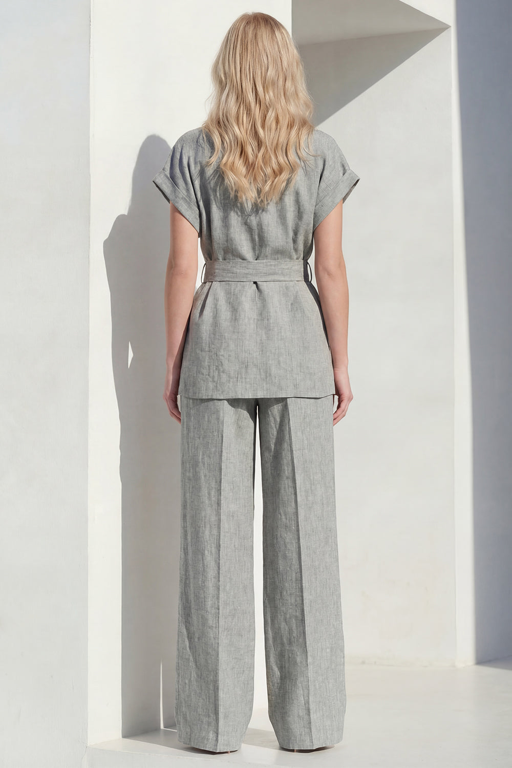 Grey Peak Lapel 2-Piece Women Suits with Belt