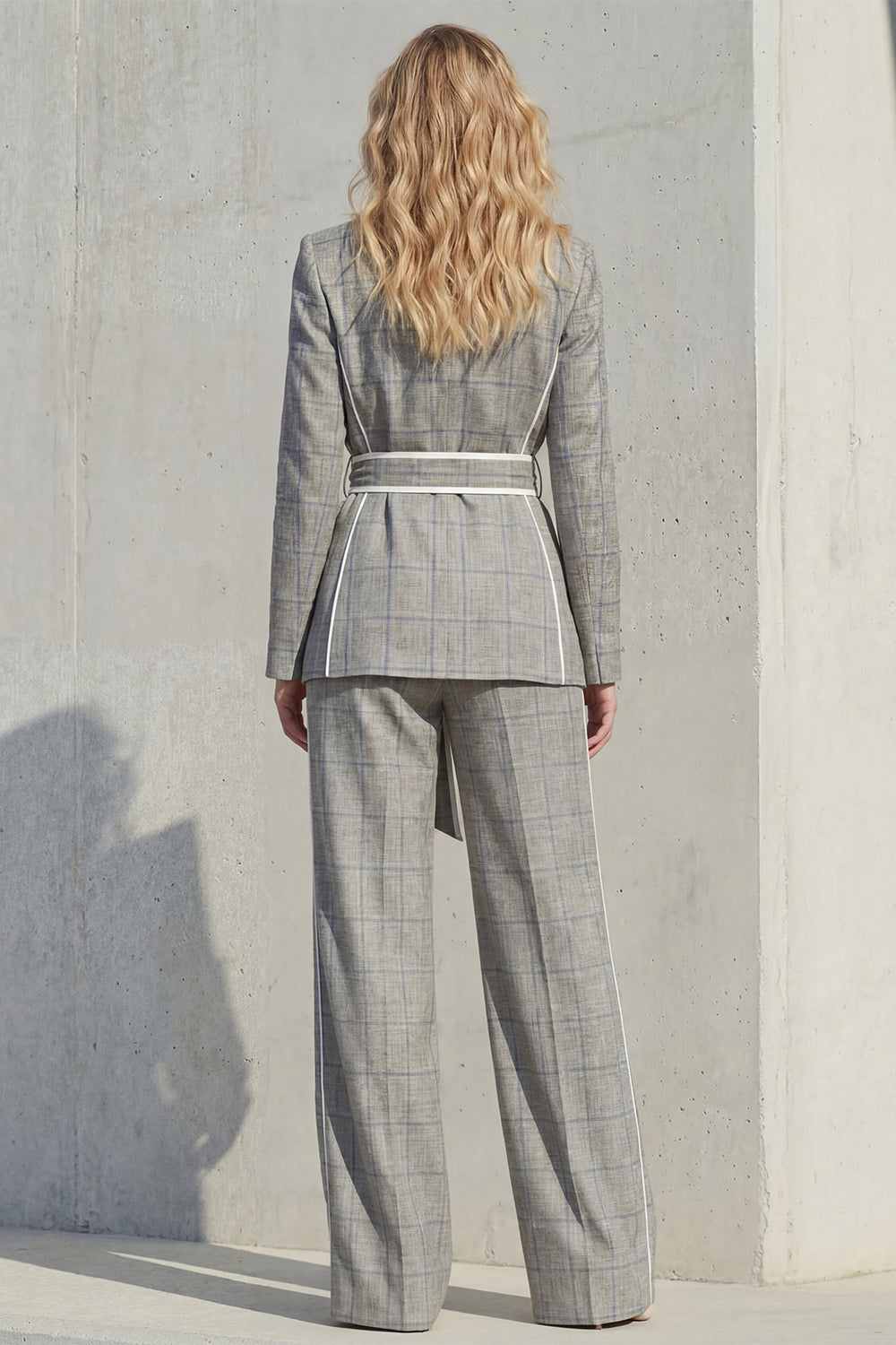 Grey Peak Lapel 2-Piece Women Suits with Belt
