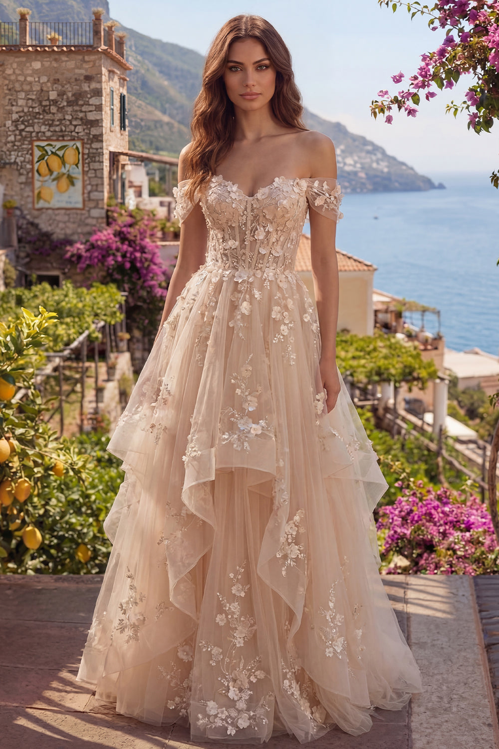 Vestido de fiesta largo de corsé floral con volantes, corte A, hombros descubiertos, color champán