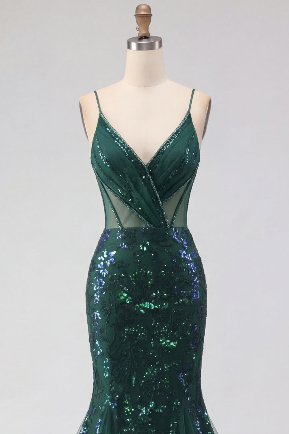 Robe de soirée longue sirène vert foncé pailletée à fines bretelles en tulle à sequins avec appliques
