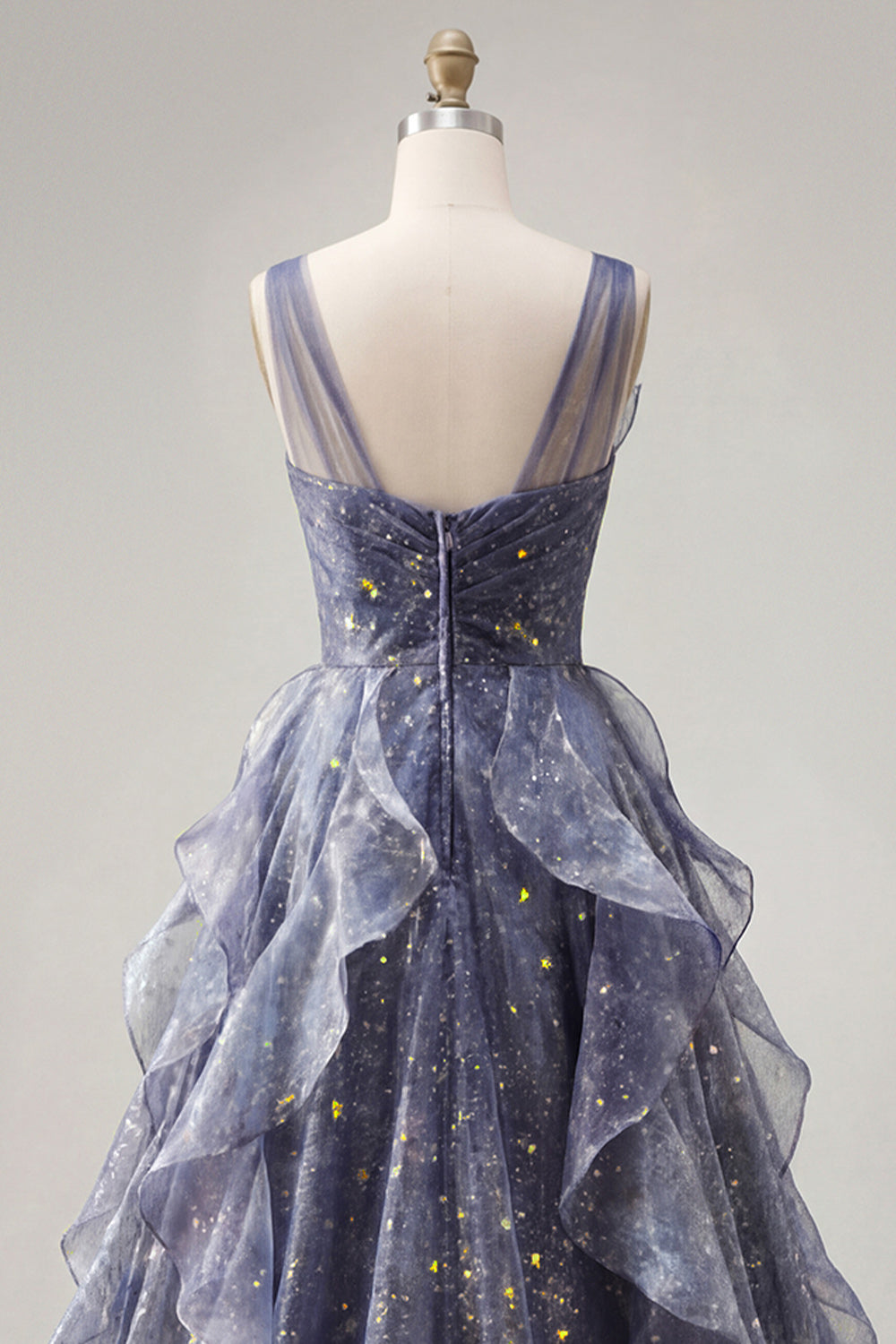 Robe de bal élégante bleu poudré en tulle col en V ciel étoilé avec volants étagés