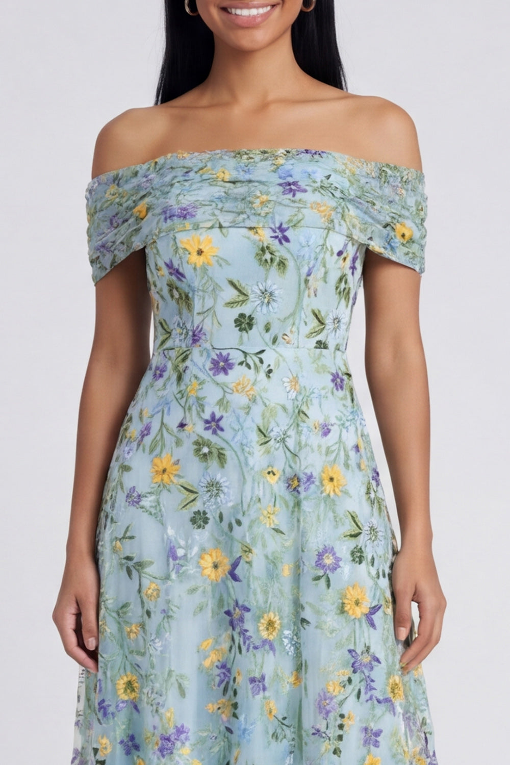 Robe longue évasée à épaules dénudées à imprimé floral bleu
