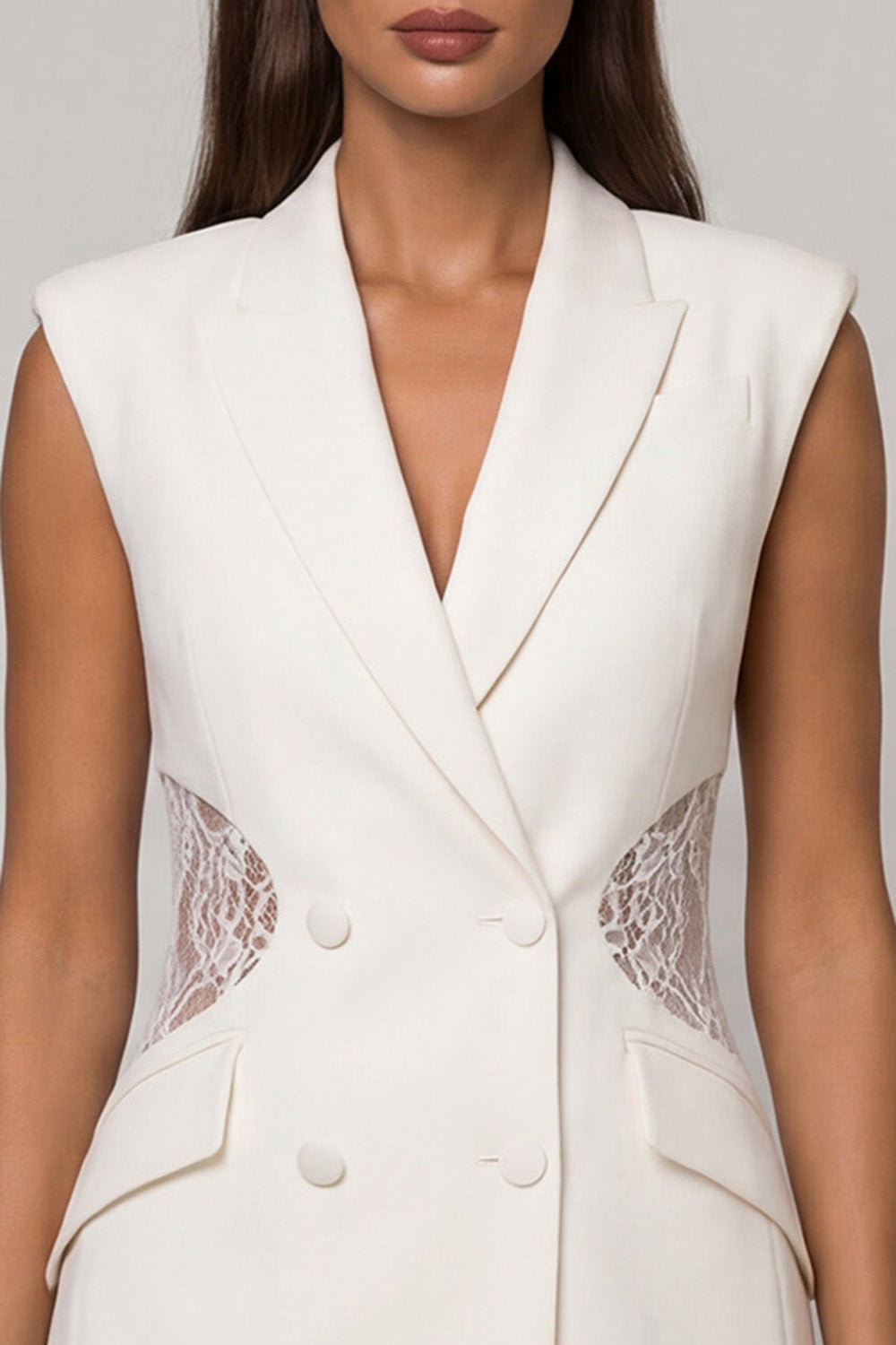 Robe courte de travail fourreau en dentelle à double boutonnage et revers en pointe blanc