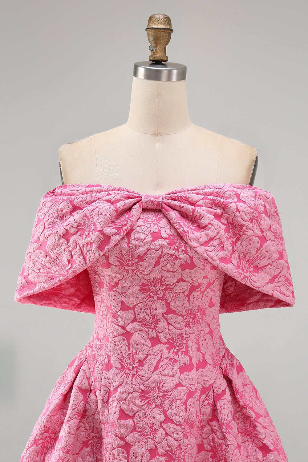 Vestido de cóctel corto de jacquard fucsia con cuello barco, corte A y lazo