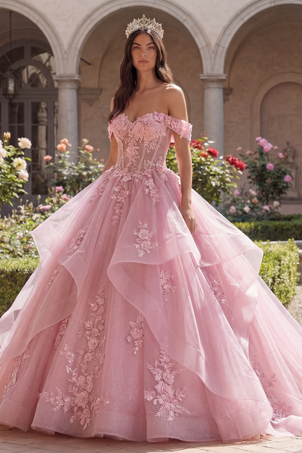 Vestido de Quinceañera Rosa con Hombros Descubiertos, Aplicaciones y Volantes