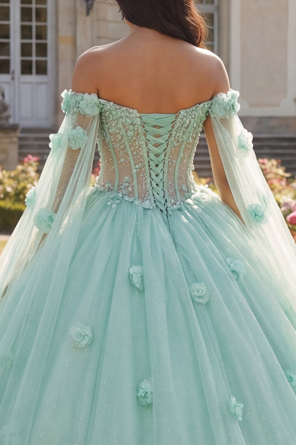 Robe de Quinceañera vert menthe à épaules dénudées, corsage, fleurs 3D et manches cape perlée
