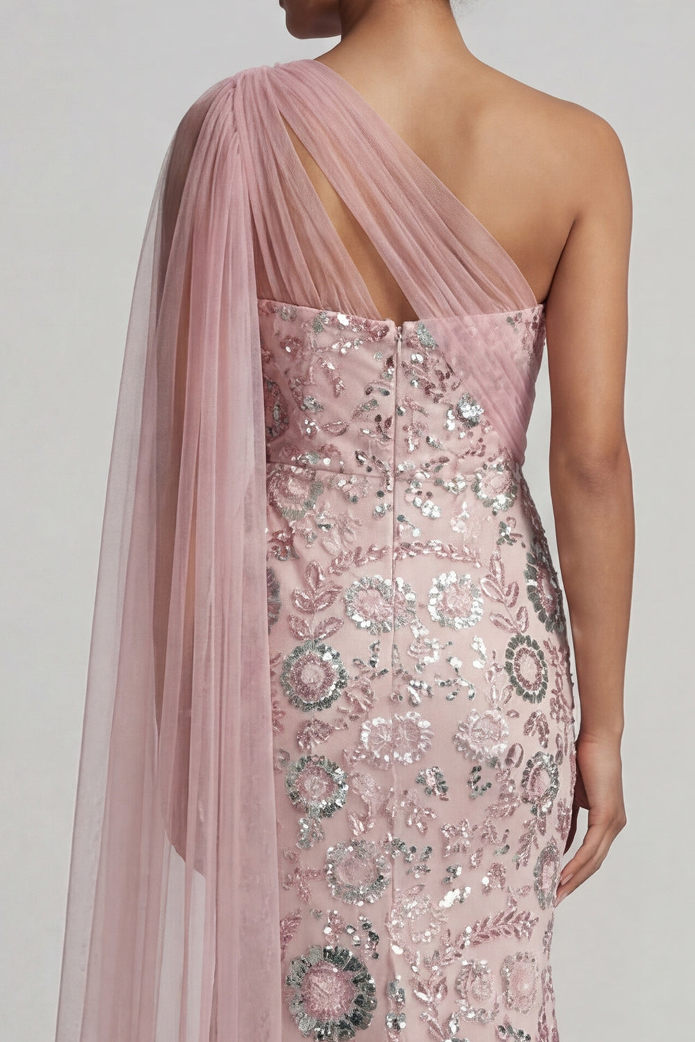 Robe longue sirène rose scintillante pour mère de la mariée avec cape latérale