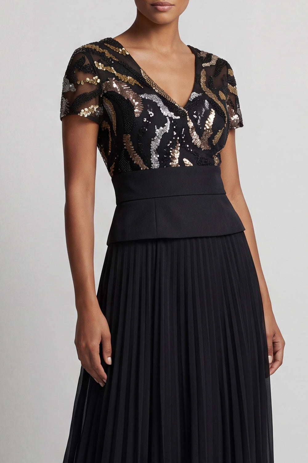 Sparkly Black Chiffon Pleated A Line Long Mother Of the Bride Dress with Sleeves