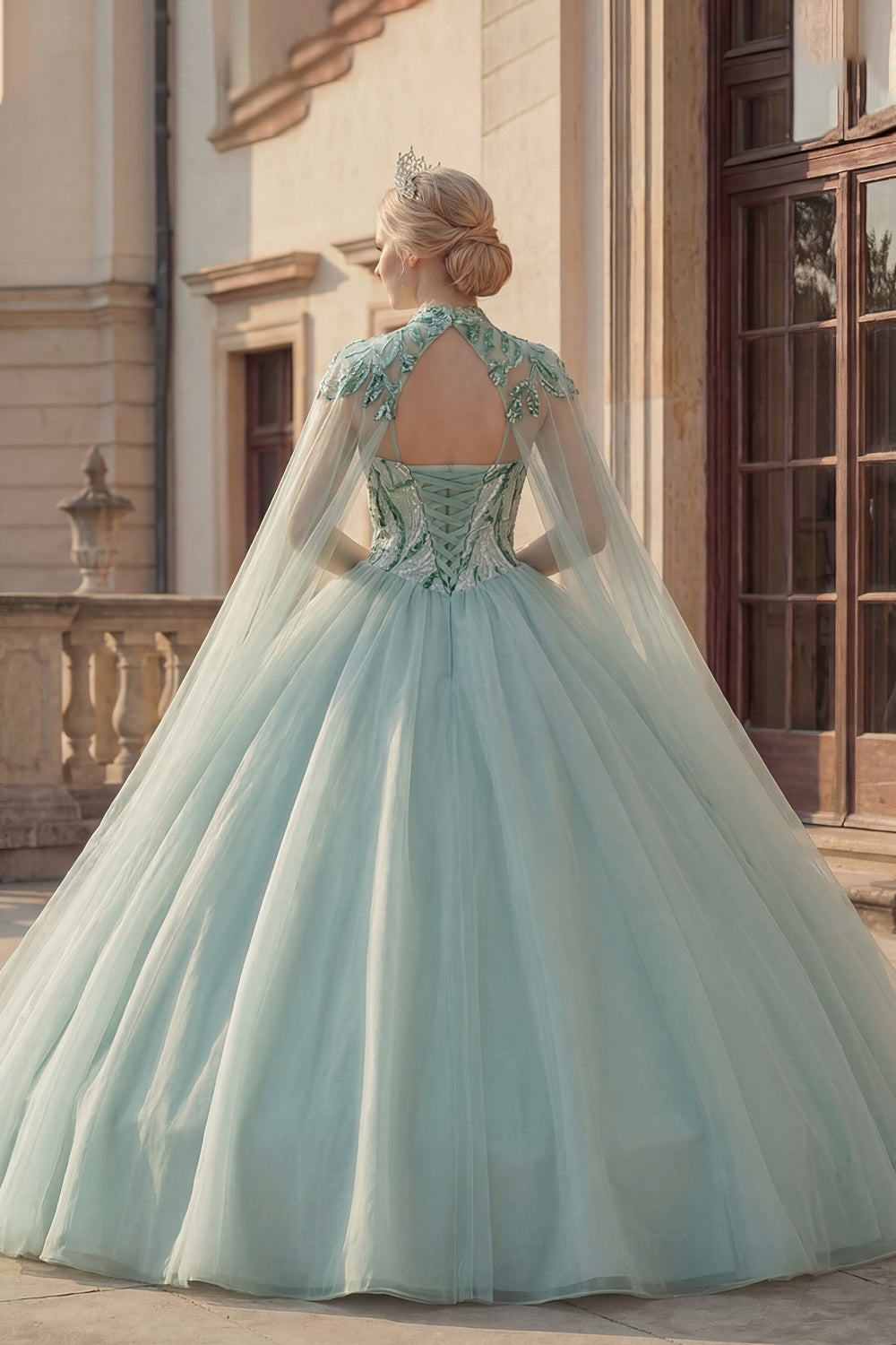 Robe de bal scintillante bustier en cœur à sequins vert menthe pour Quinceañera avec cape