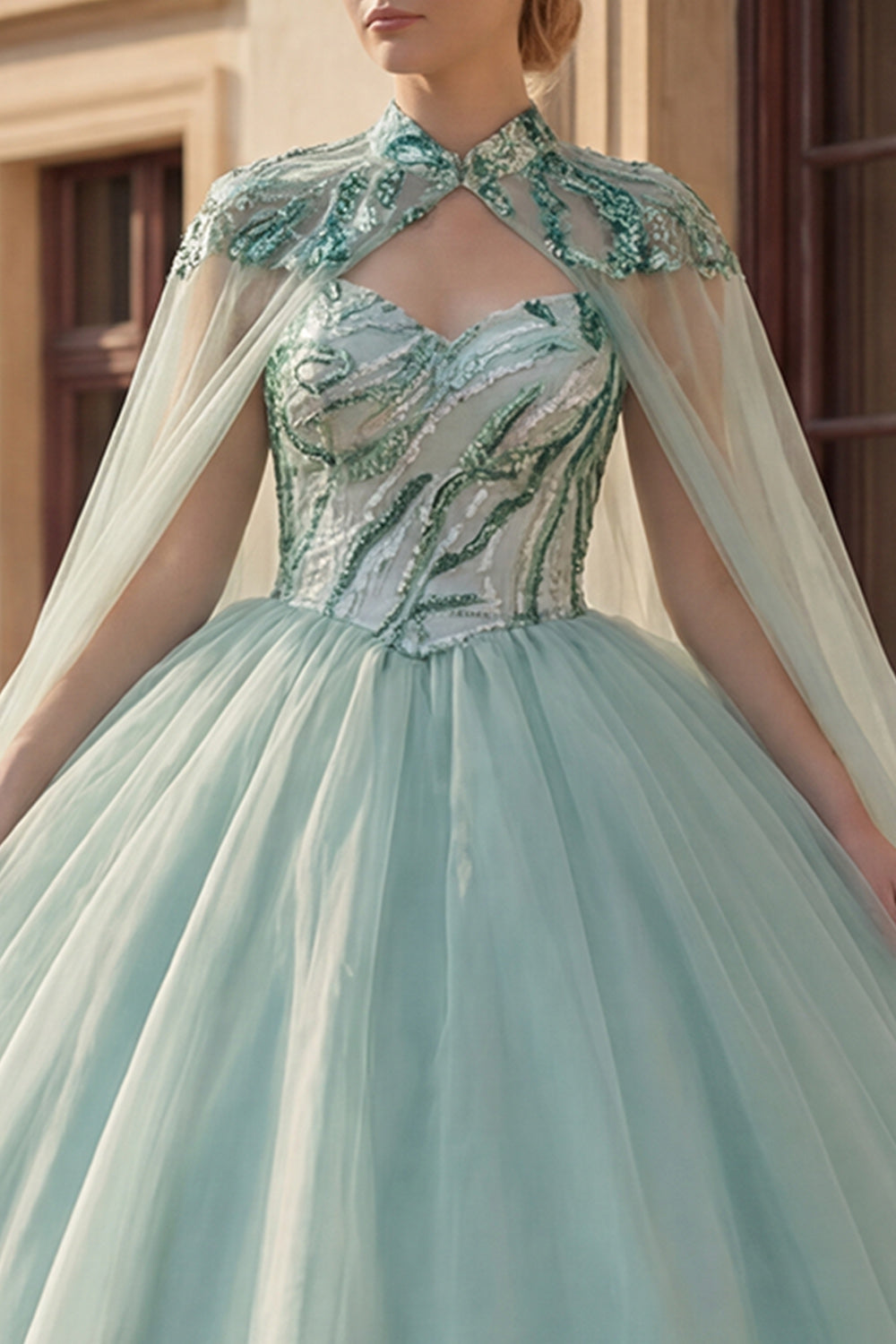 Robe de bal scintillante bustier en cœur à sequins vert menthe pour Quinceañera avec cape