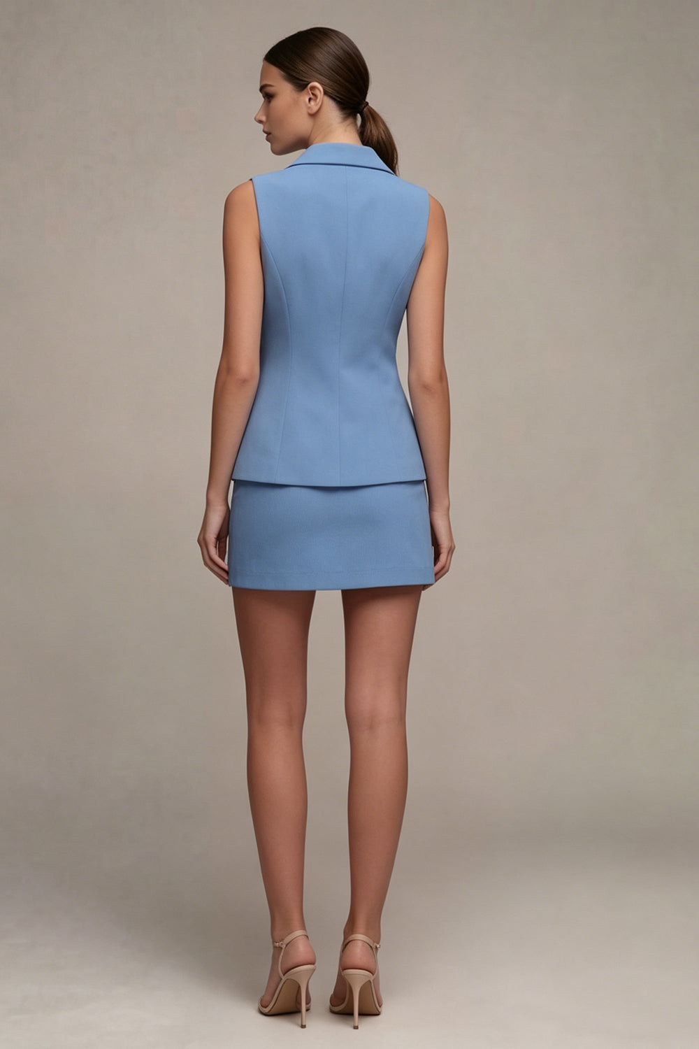 Robe de soirée courte cintrée bleu acier, 2 pièces, revers cranté, coupe ajustée, simple boutonnage