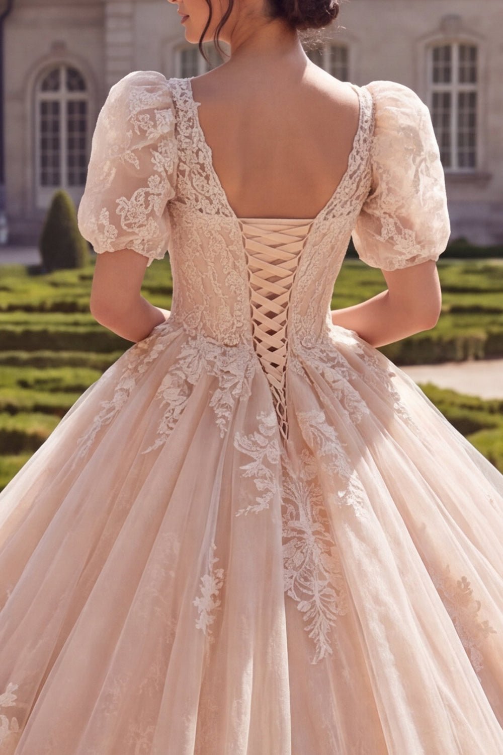 Robe de Quinceañera champagne en tulle, col en V, à appliques, manches courtes