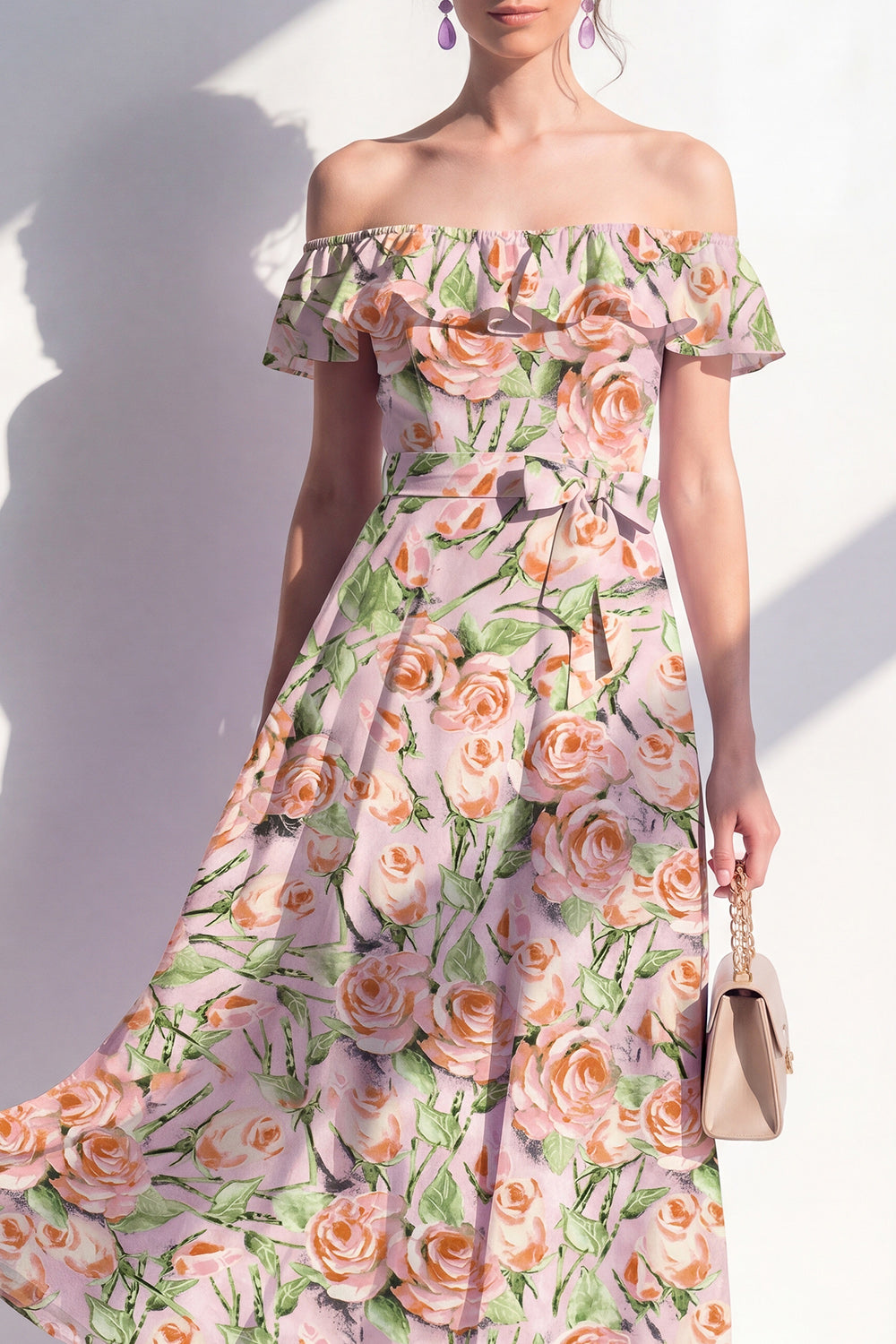 Robe midi trapèze rose à fleurs et épaules dénudées