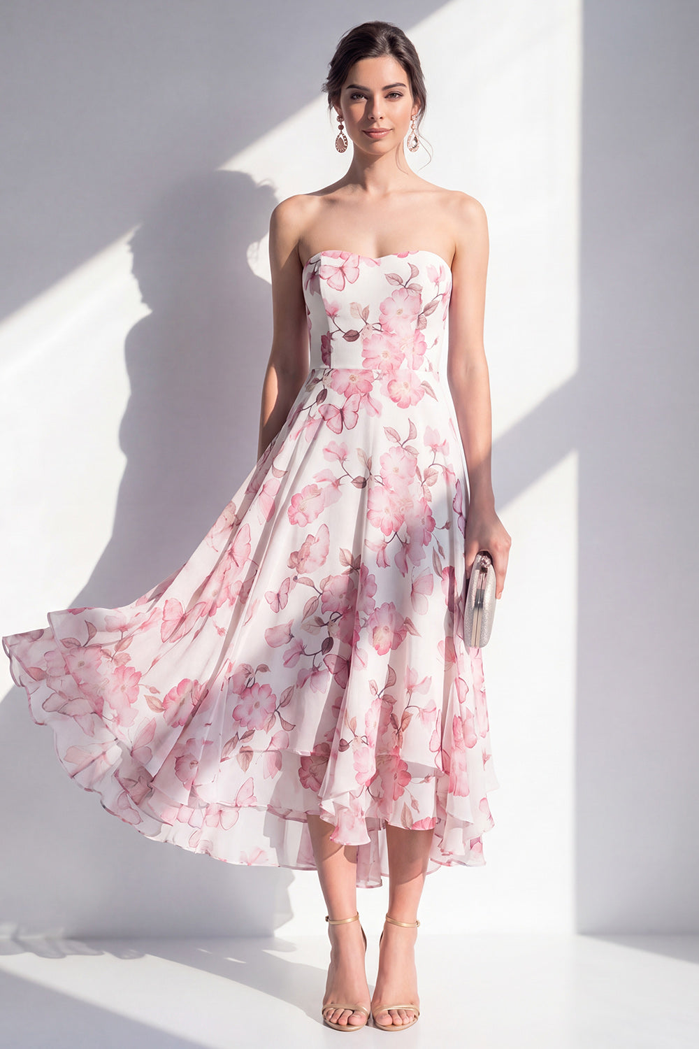 Robe midi bustier évasée en mousseline de soie rose à fleurs