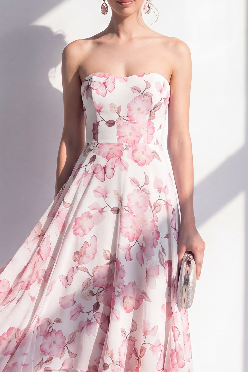 Robe midi bustier évasée en mousseline de soie rose à fleurs