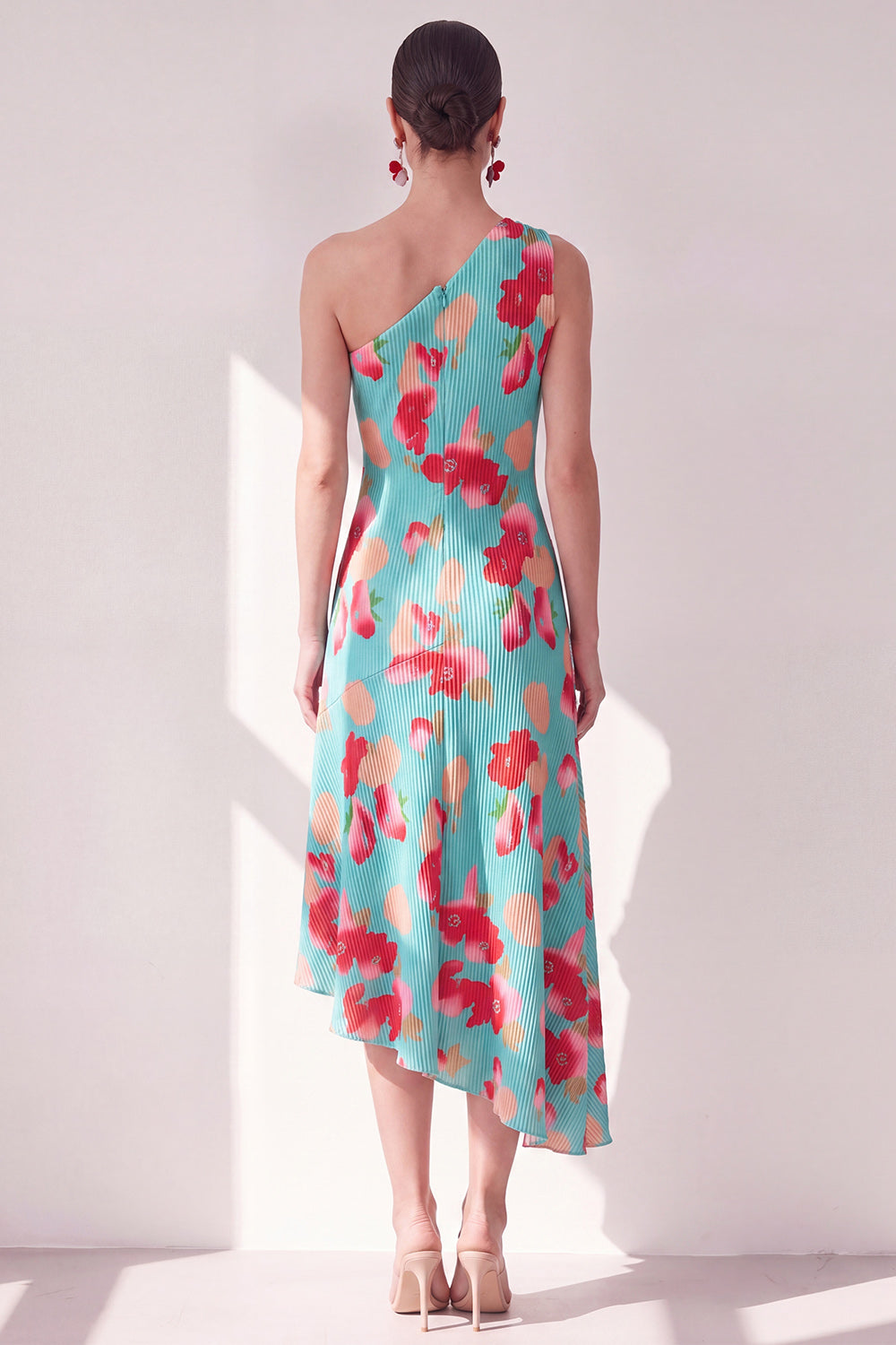 Robe midi asymétrique A-line à une épaule et fleur bleu rouge
