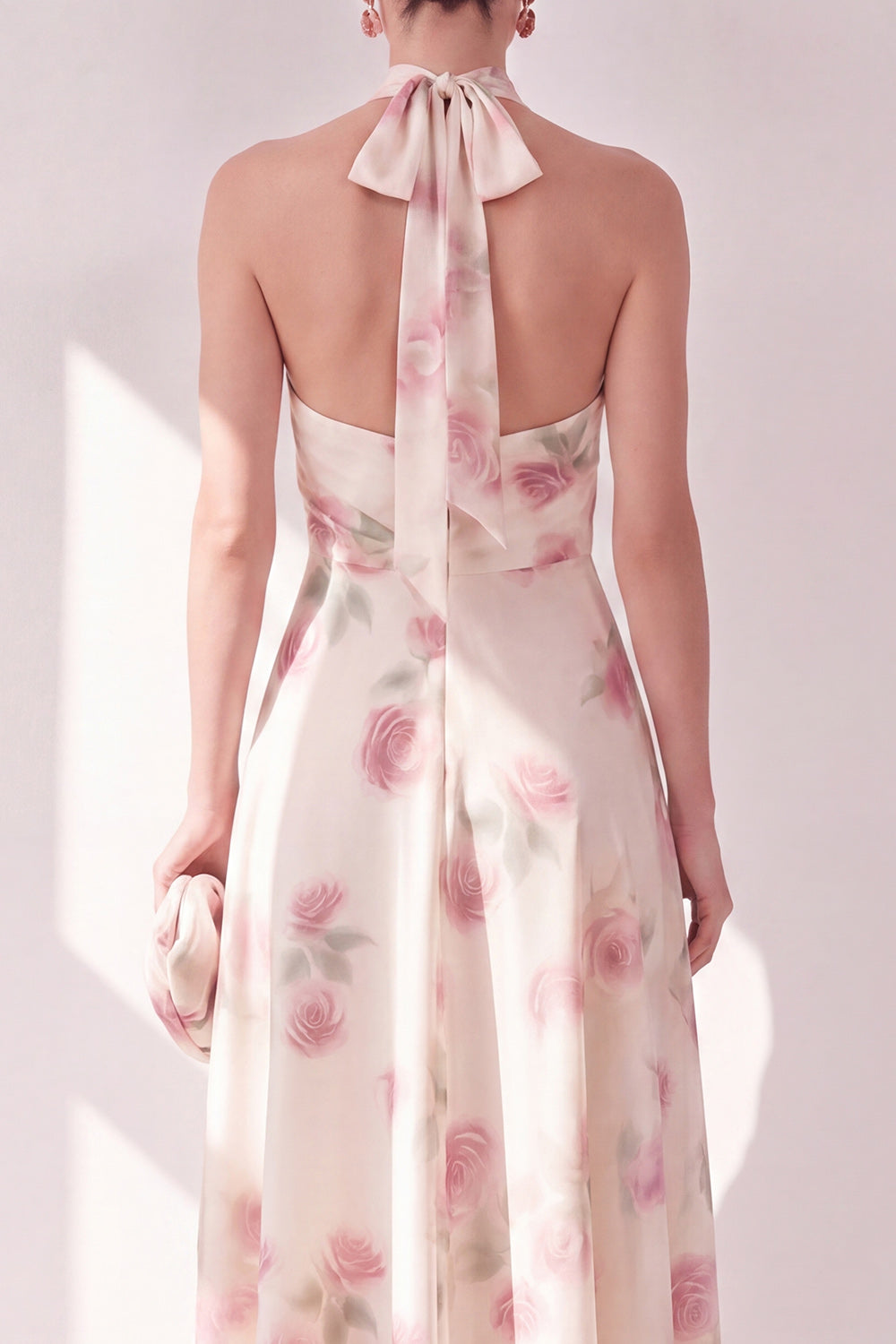 Robe midi évasée à col halter, imprimé floral, abricot