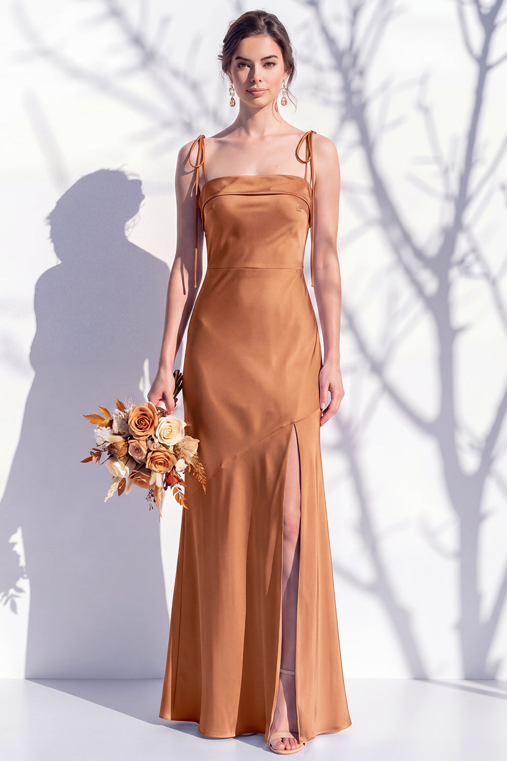 Robe de Demoiselle d'Honneur Fourreau Jaune à Bretelles Fines et Fente