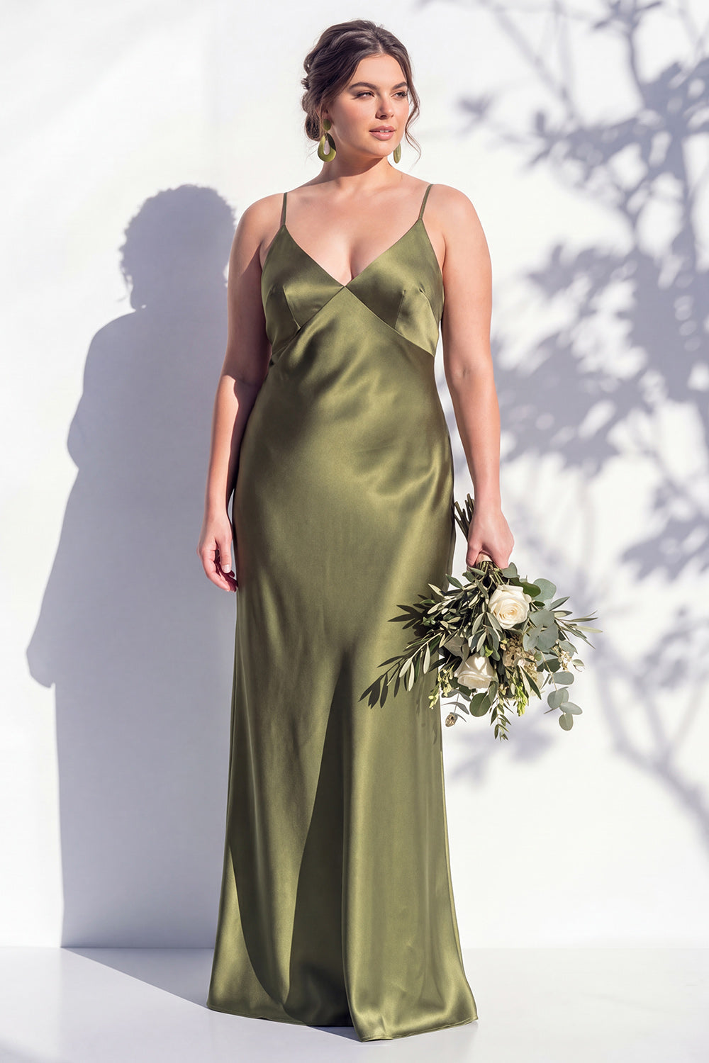 Robe fourreau jaune en satin à fines bretelles pour demoiselle d'honneur
