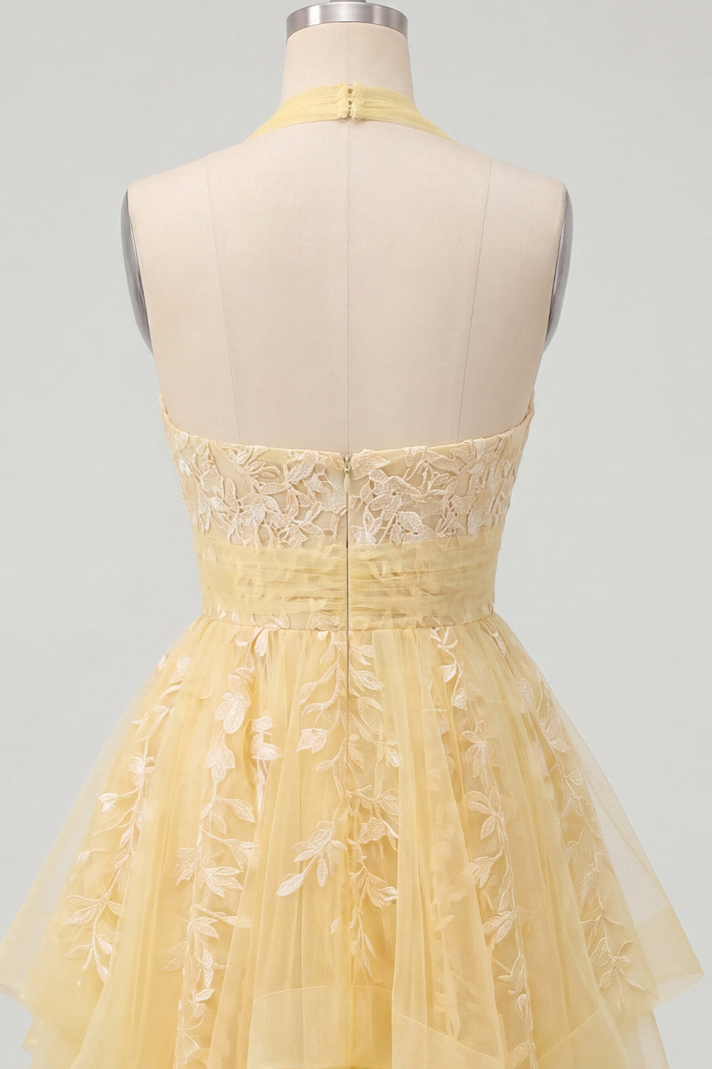 Robe de bal de fin d'année florale trapèze jaune beurre à licou