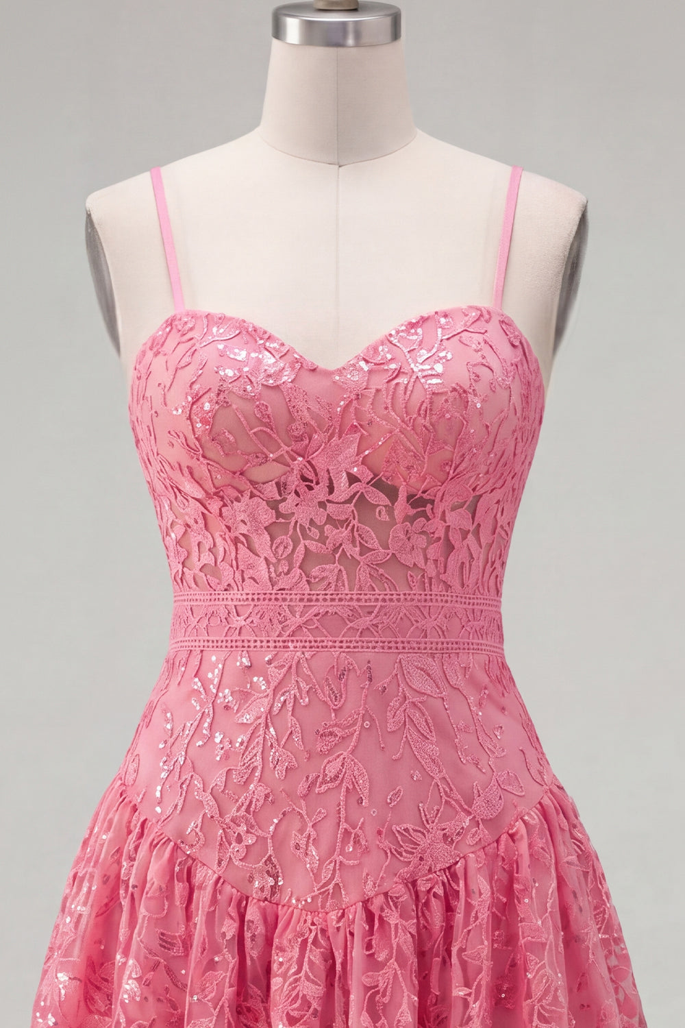 Robe de bal de retour à la maison rose vif trapèze à bretelles spaghetti avec imprimé floral et nœud