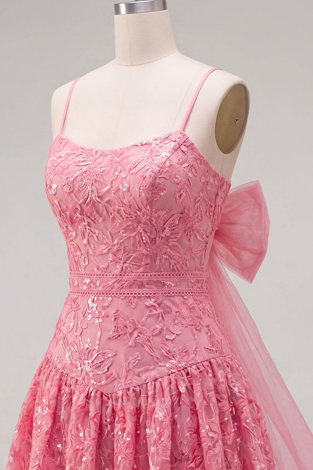 Robe de bal de retour à la maison rose vif trapèze à bretelles spaghetti avec imprimé floral et nœud