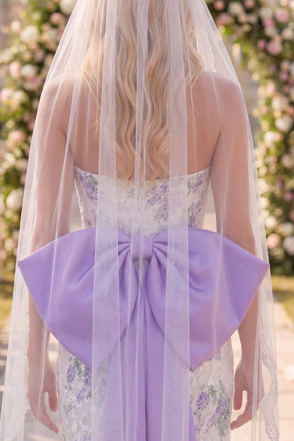 White Purple Flower Lace Ruched Strapless Tight Short Wedding Dress with Veils