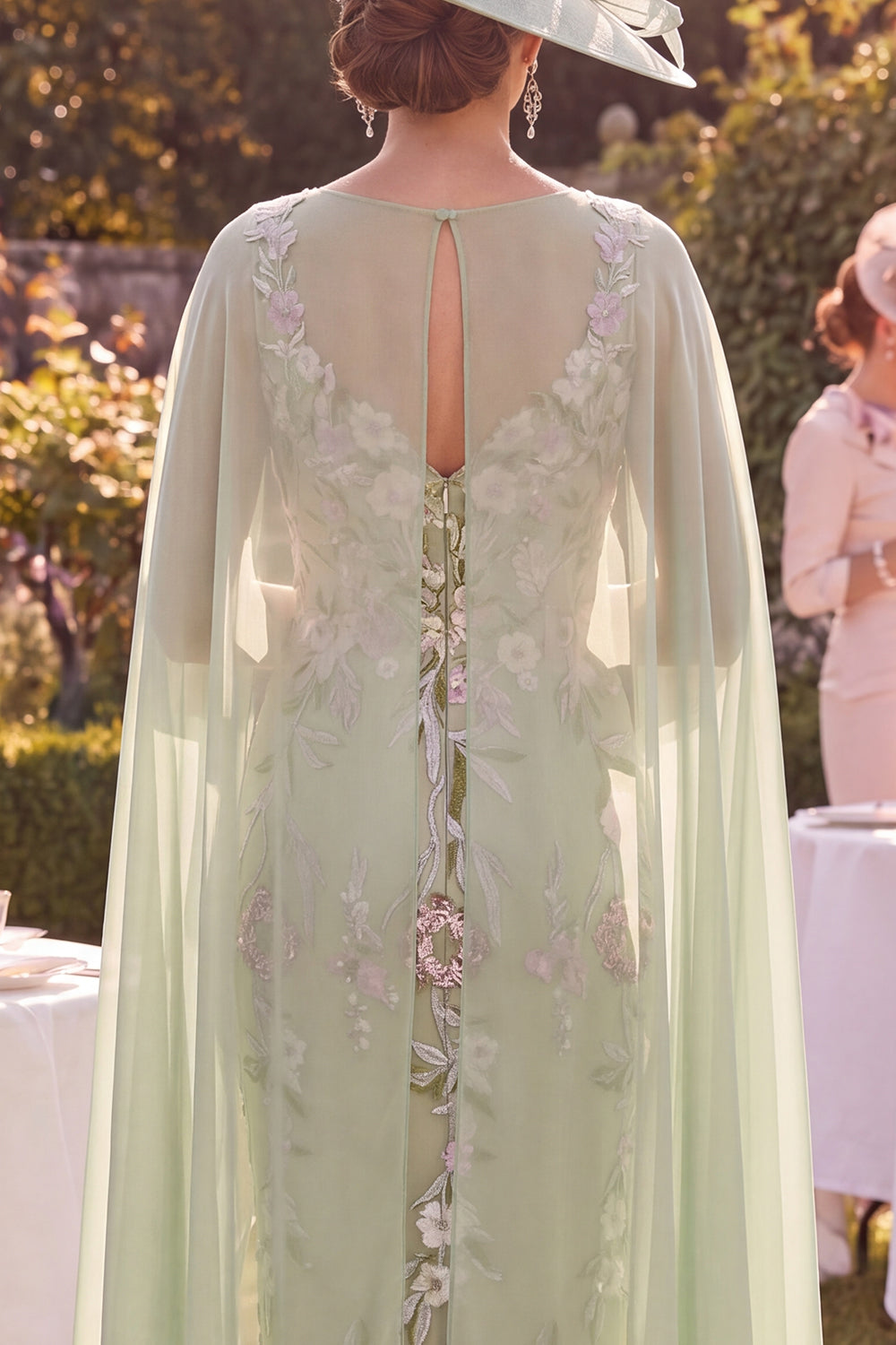 Green Bodycon Appliquéd Floral Midi Mother of the Bride Dress with Cape