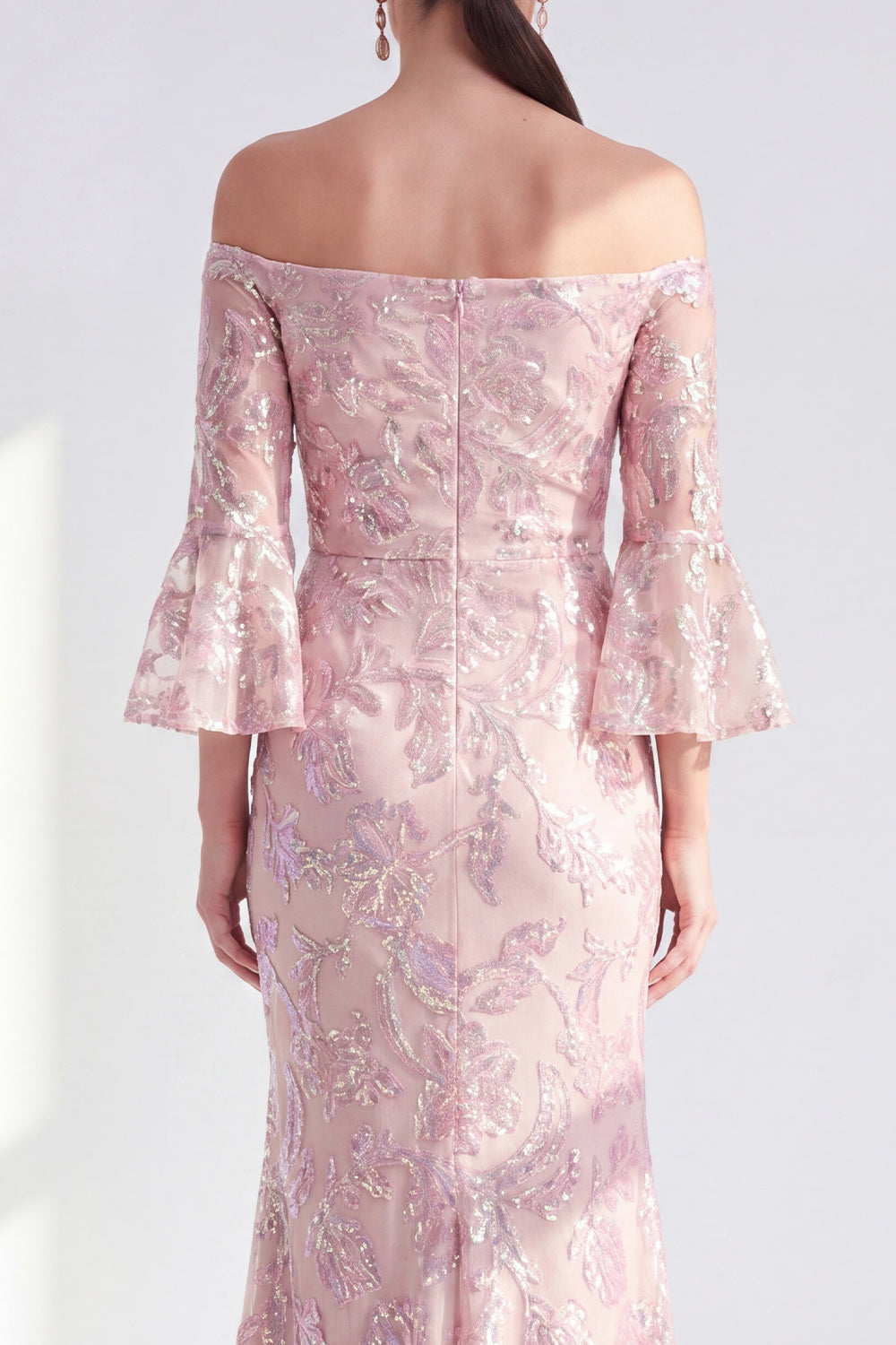 Sparkly Mermaid Off-the-Shoulder Sequin Long Mother of the Bride Dress