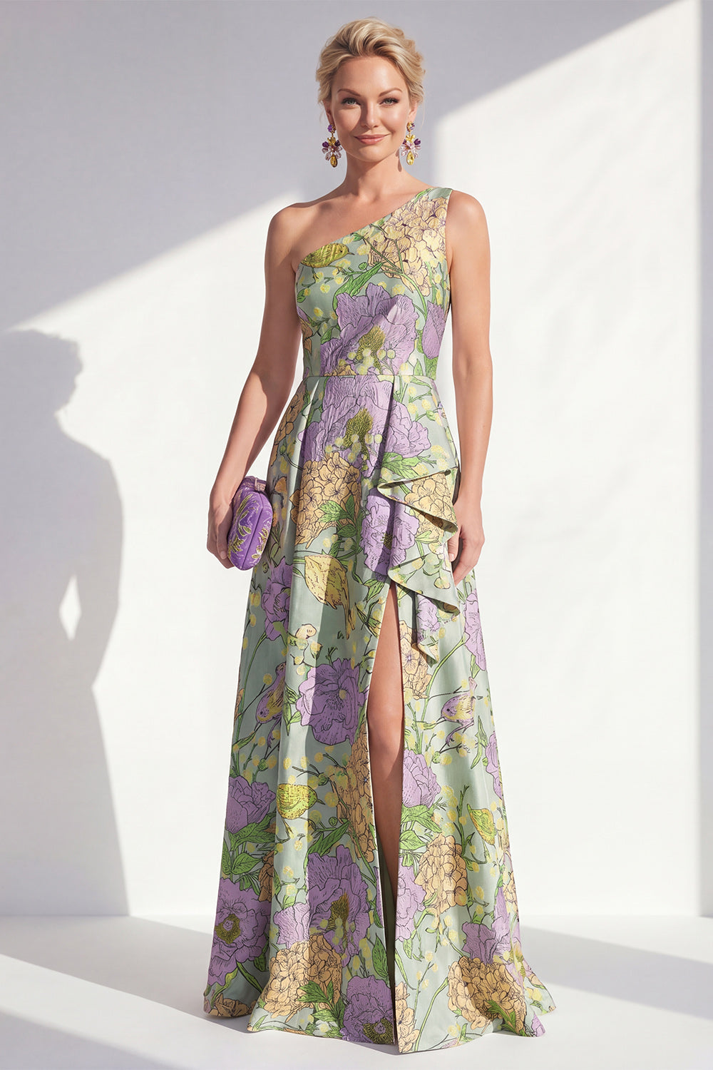 Robe longue de mère de la mariée bleue asymétrique à volants floraux et fendue