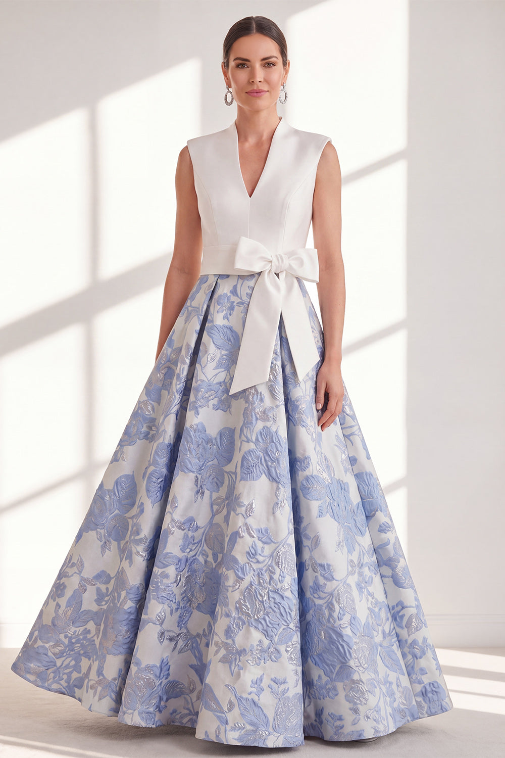 Blue A-Line V-Neck Long Mother of the Bride Dress with Bow