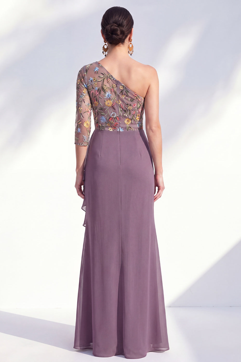 Robe longue de mère de la mariée sirène, gris-violet, florale, asymétrique