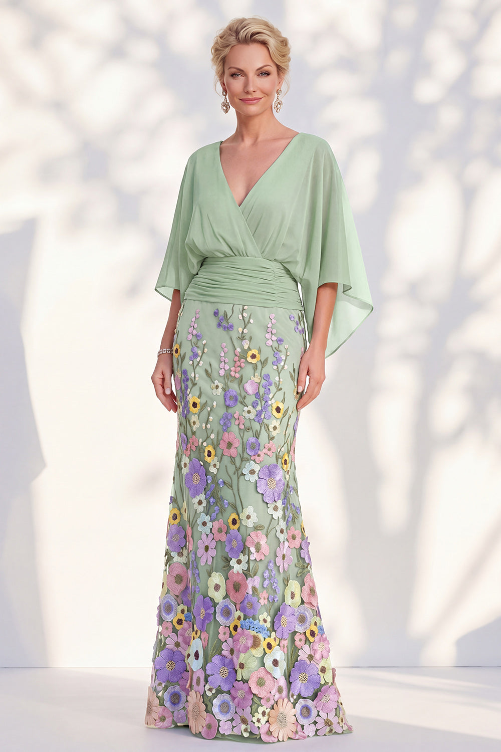 Mermaid Champagne Floral V-Neck Long Mother Of the Bride Dress with Cape Sleeves