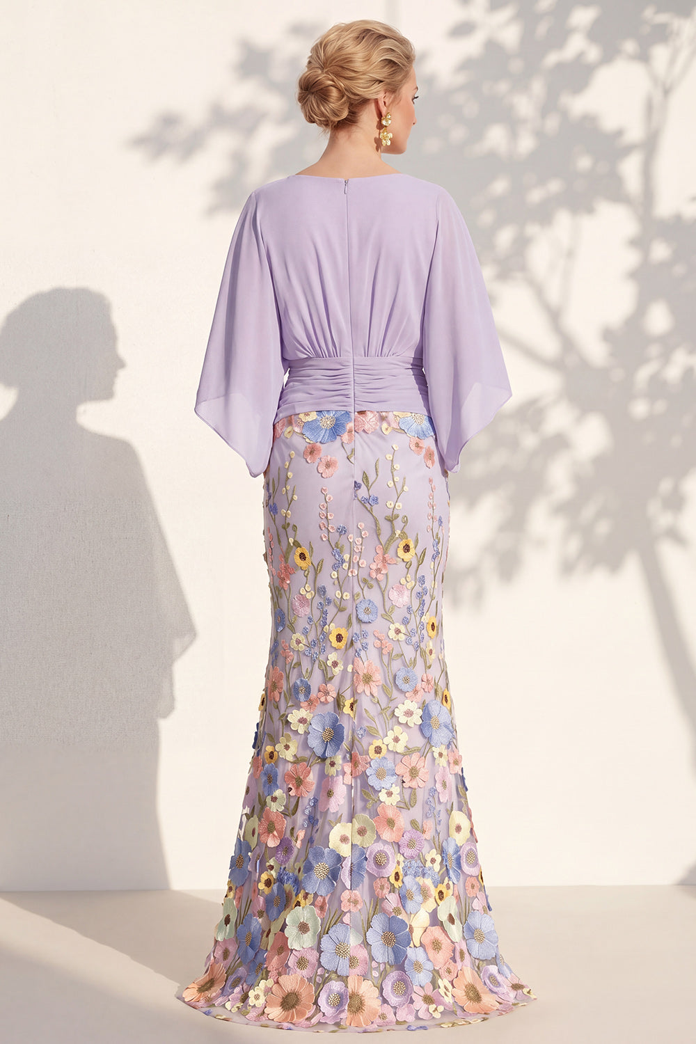 Mermaid Champagne Floral V-Neck Long Mother Of the Bride Dress with Cape Sleeves