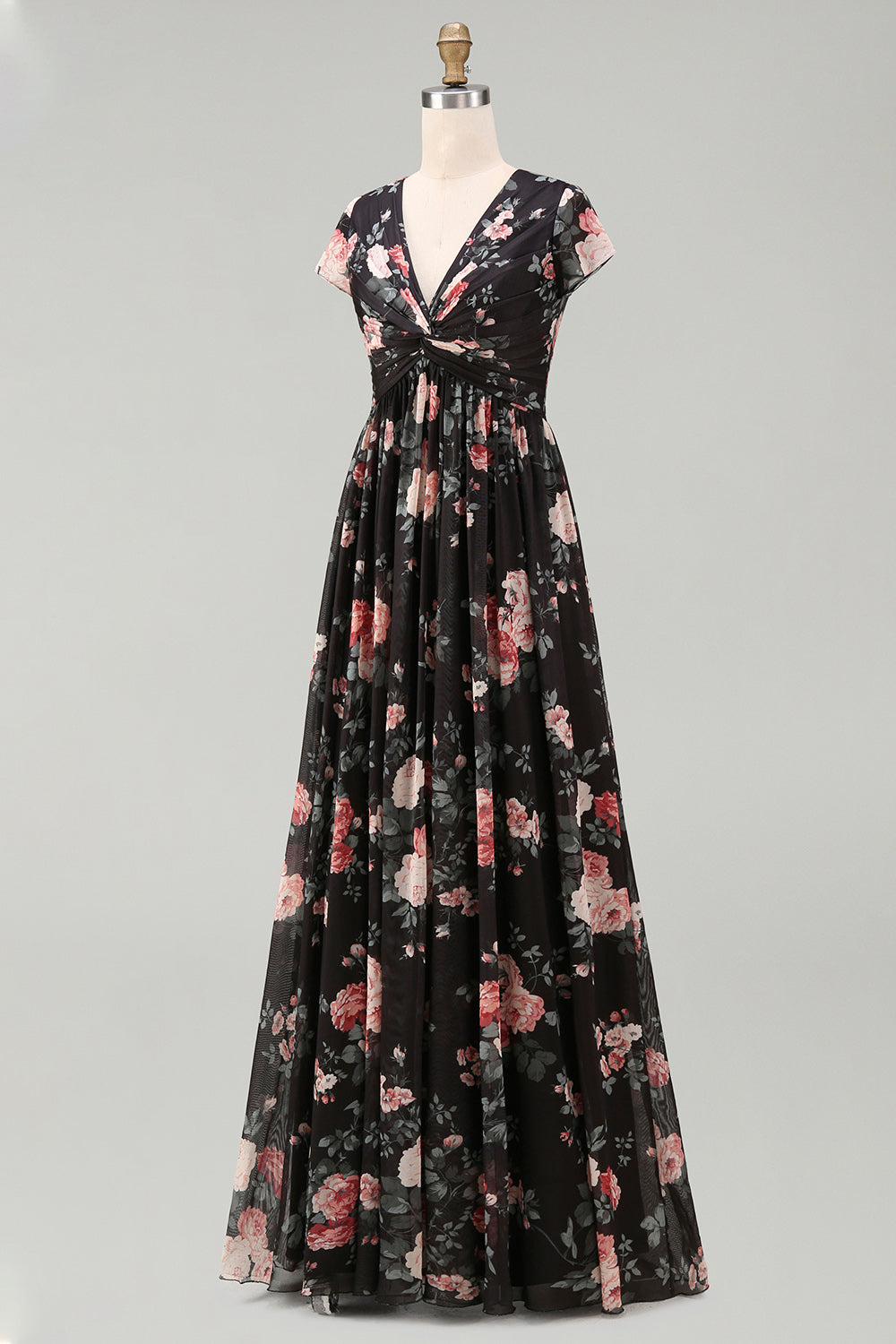 Robe longue noire en mousseline de soie coupe trapèze avec col en V, fronces, motif floral et manches courtes