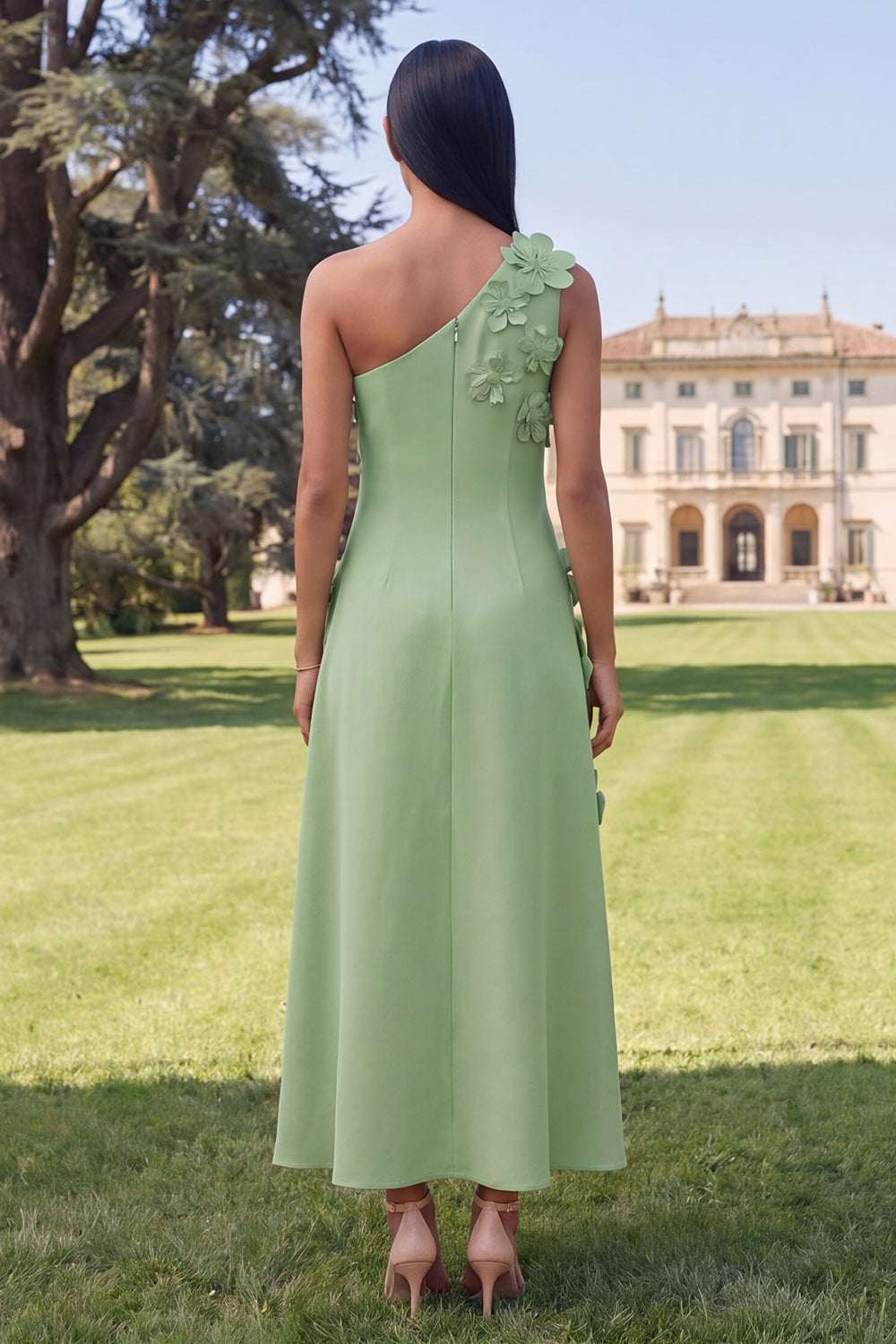 Robe midi jaune asymétrique évasée à fleurs