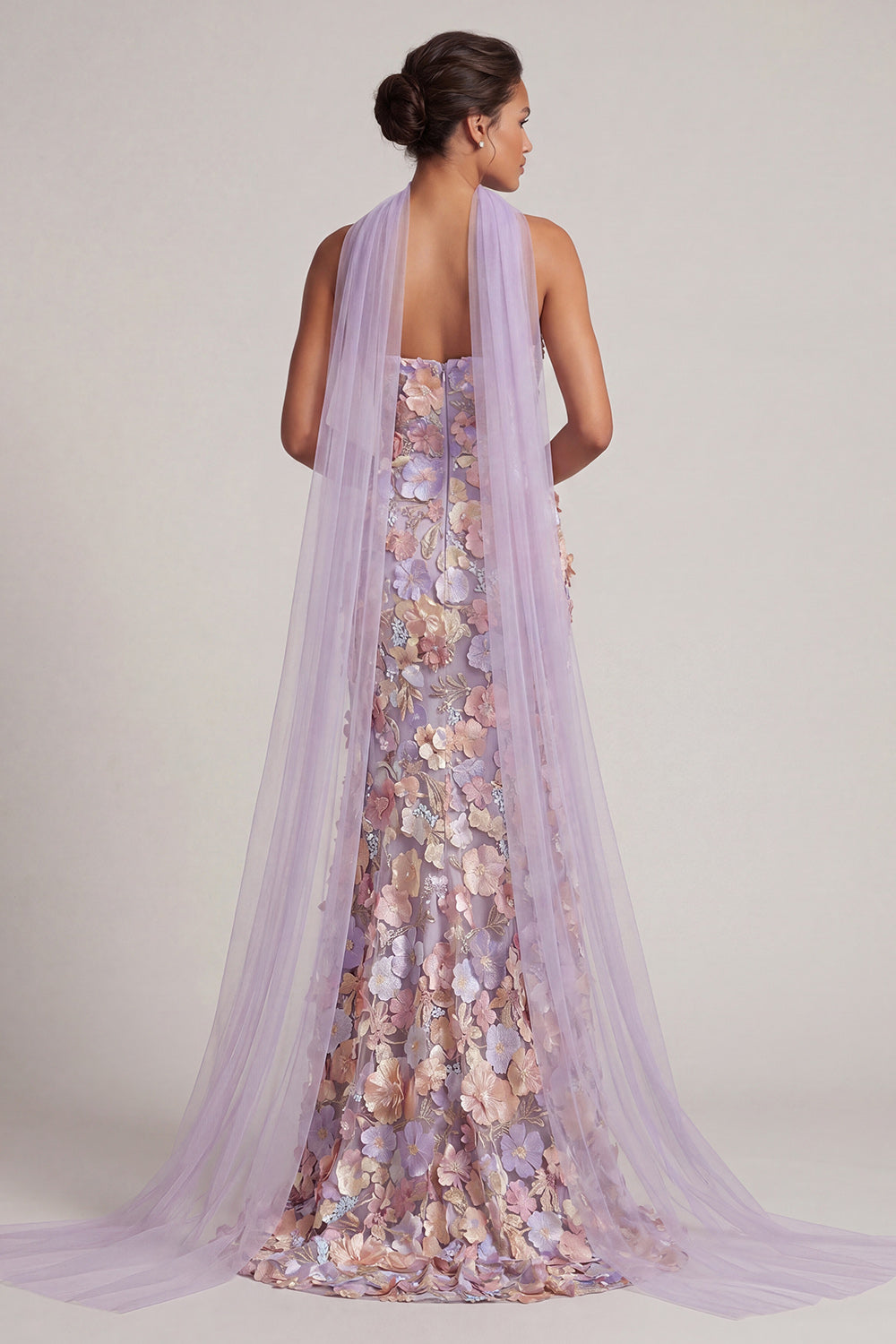 Vestido largo de sirena sin tirantes floral violeta claro para madre de la novia con abertura