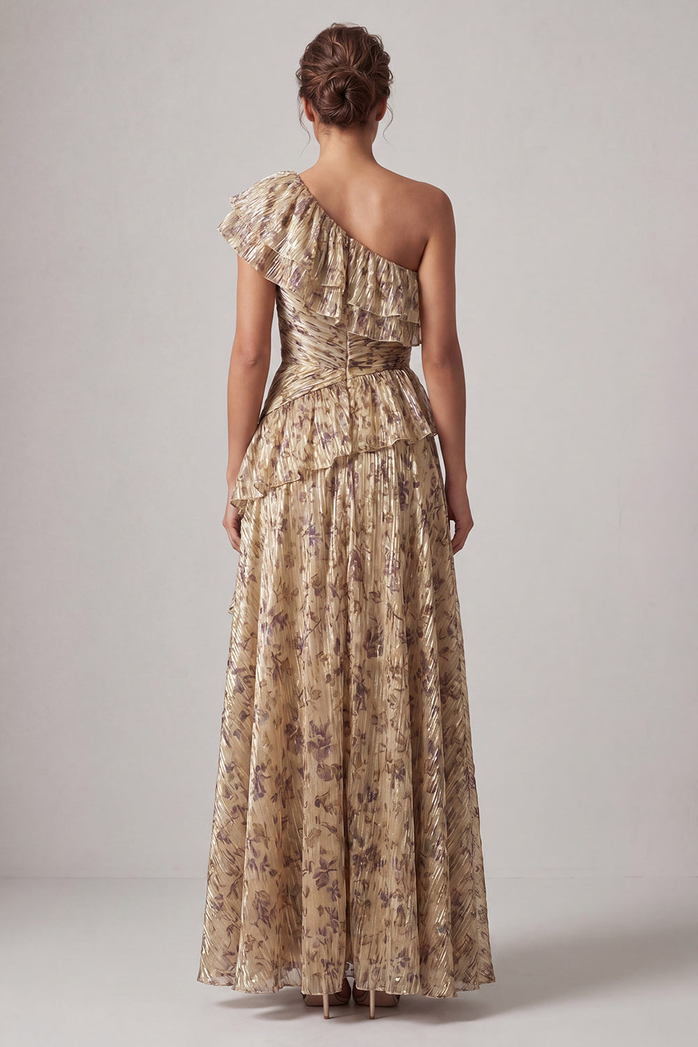 Robe de cocktail longue fendue en champagne à fleurs et volants pour la mère de la mariée