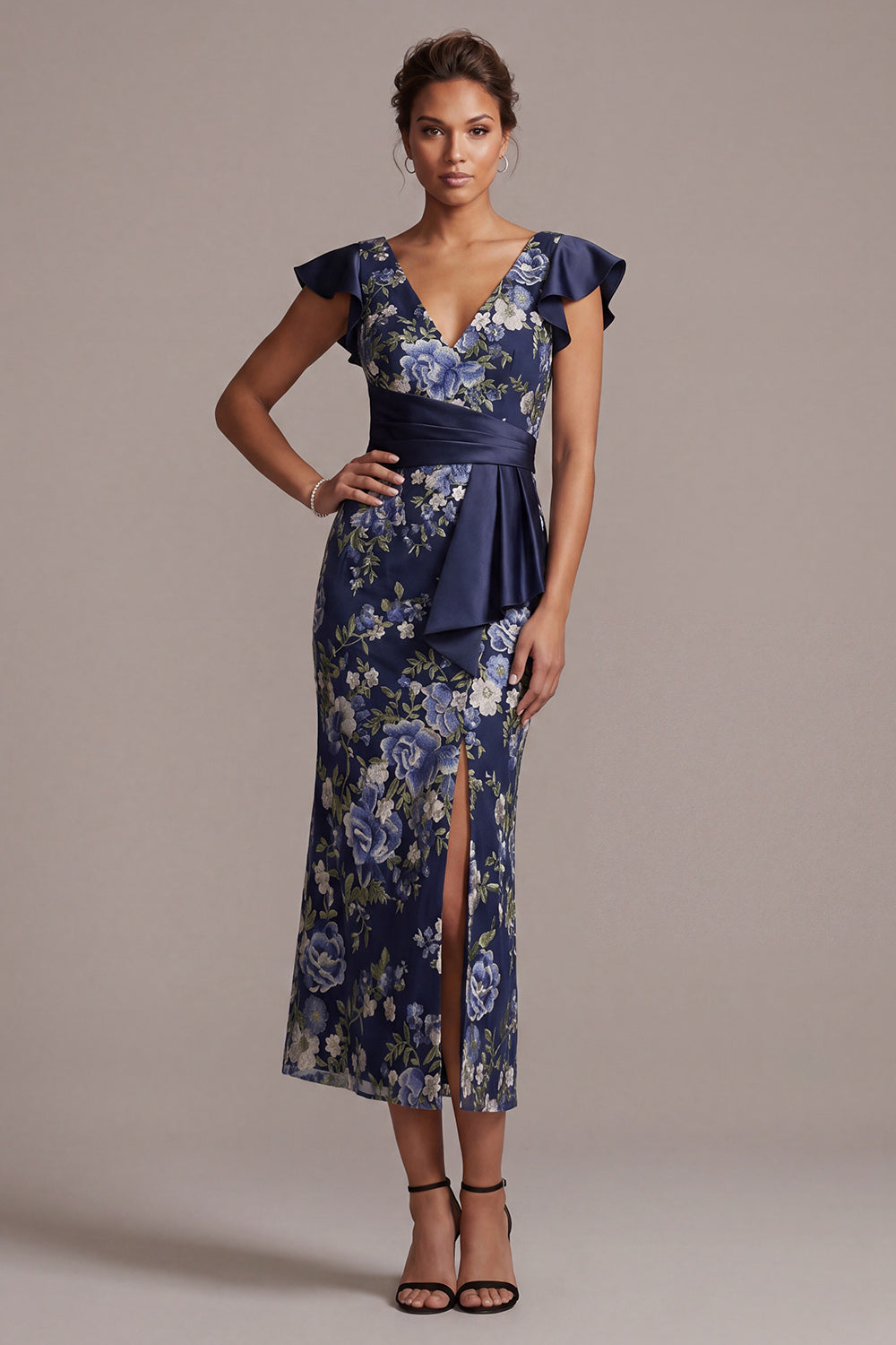 Robe mi-longue sirène en jacquard, bleu marine à fleurs, avec décolleté en V et fente, pour la mère de la mariée