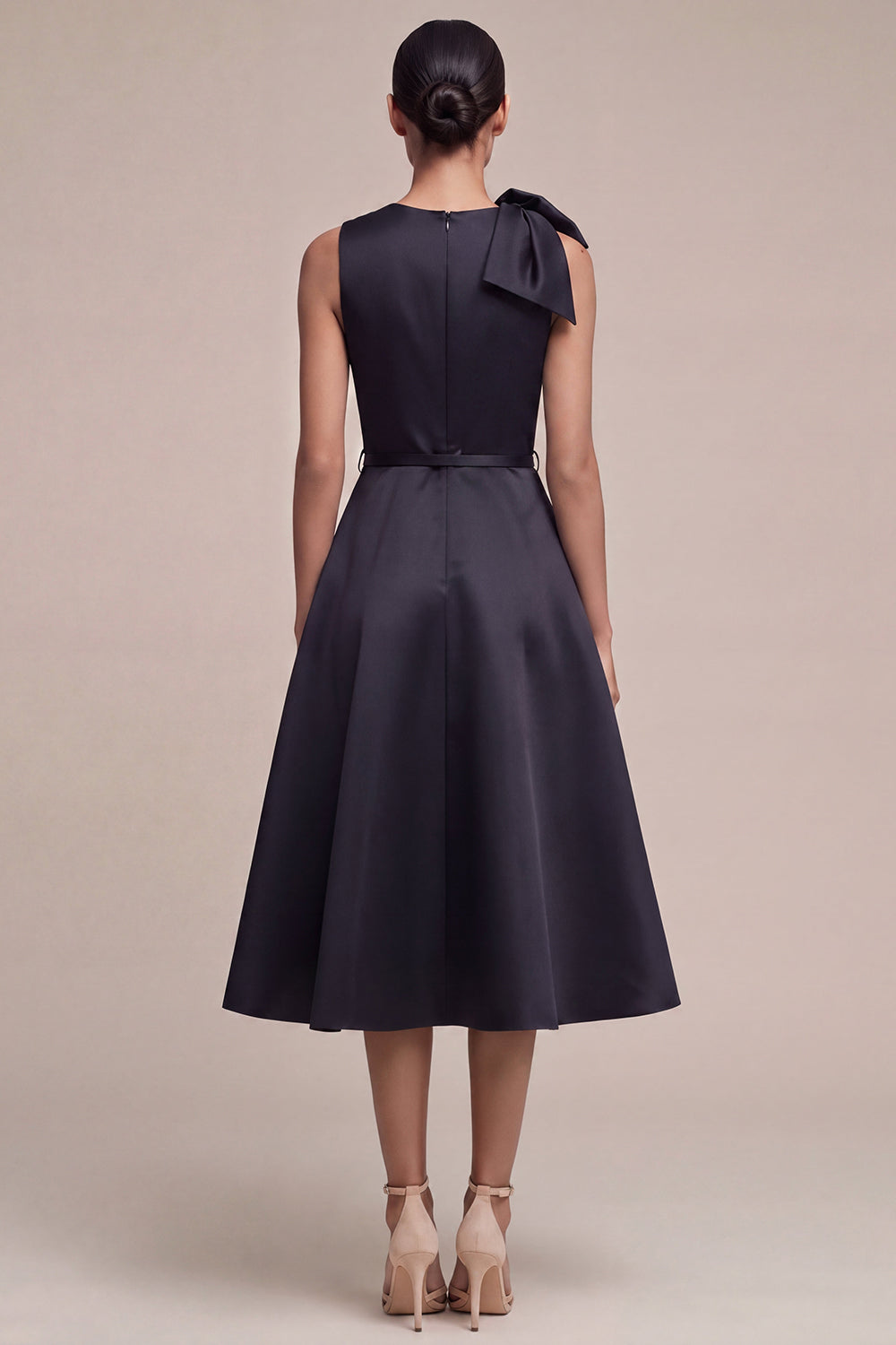 Black Round Neck A Line Midi Formal Dress with Bow