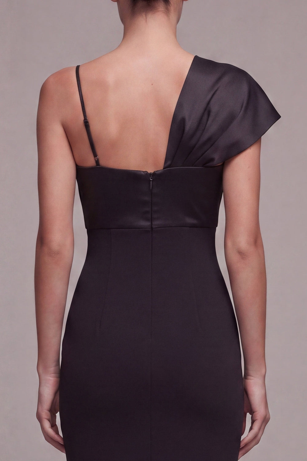 Robe midi sirène à fines bretelles avec nœud pour cocktail