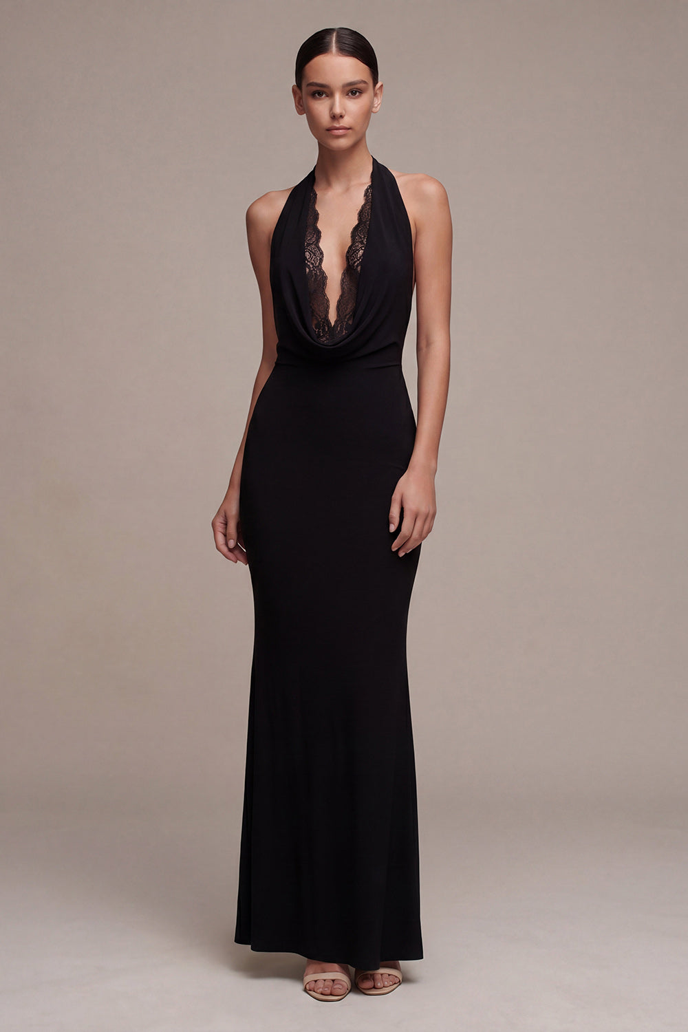 Robe longue de soirée sirène noire sans manches avec dos nu et dentelle