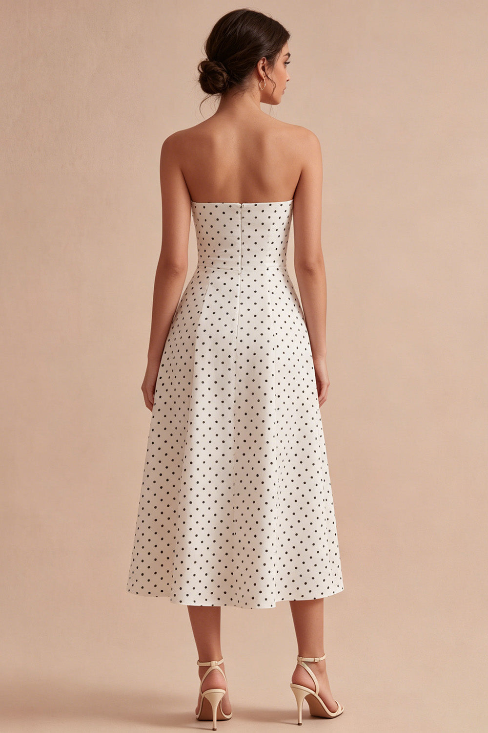 Robe midi bustier évasée à pois noir et blanc