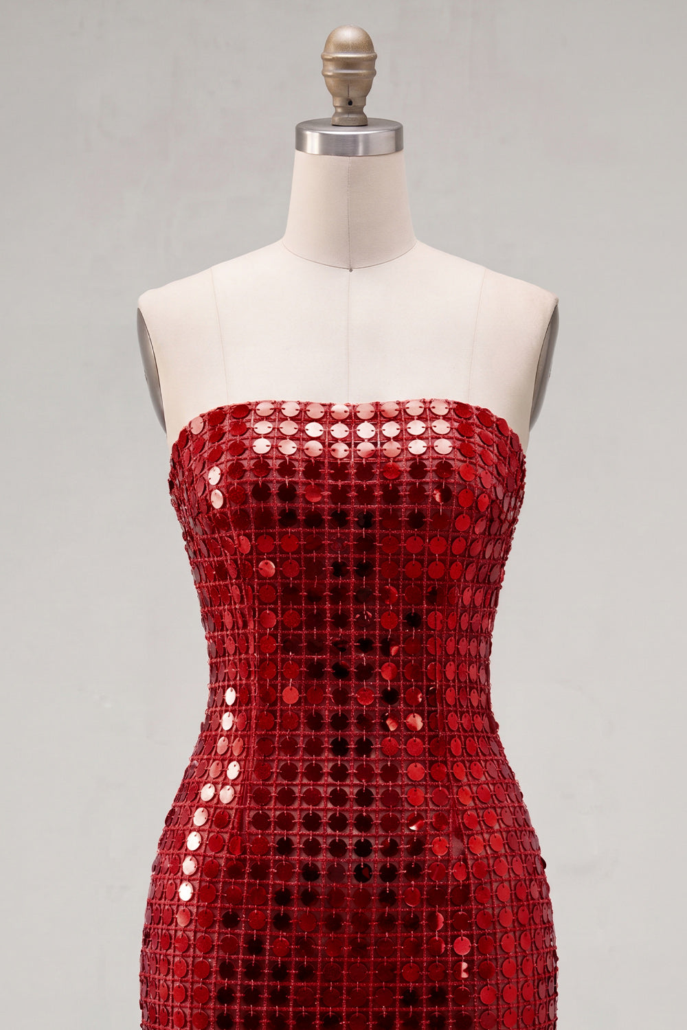 Robe de bal moulante bustier à paillettes dorées scintillantes