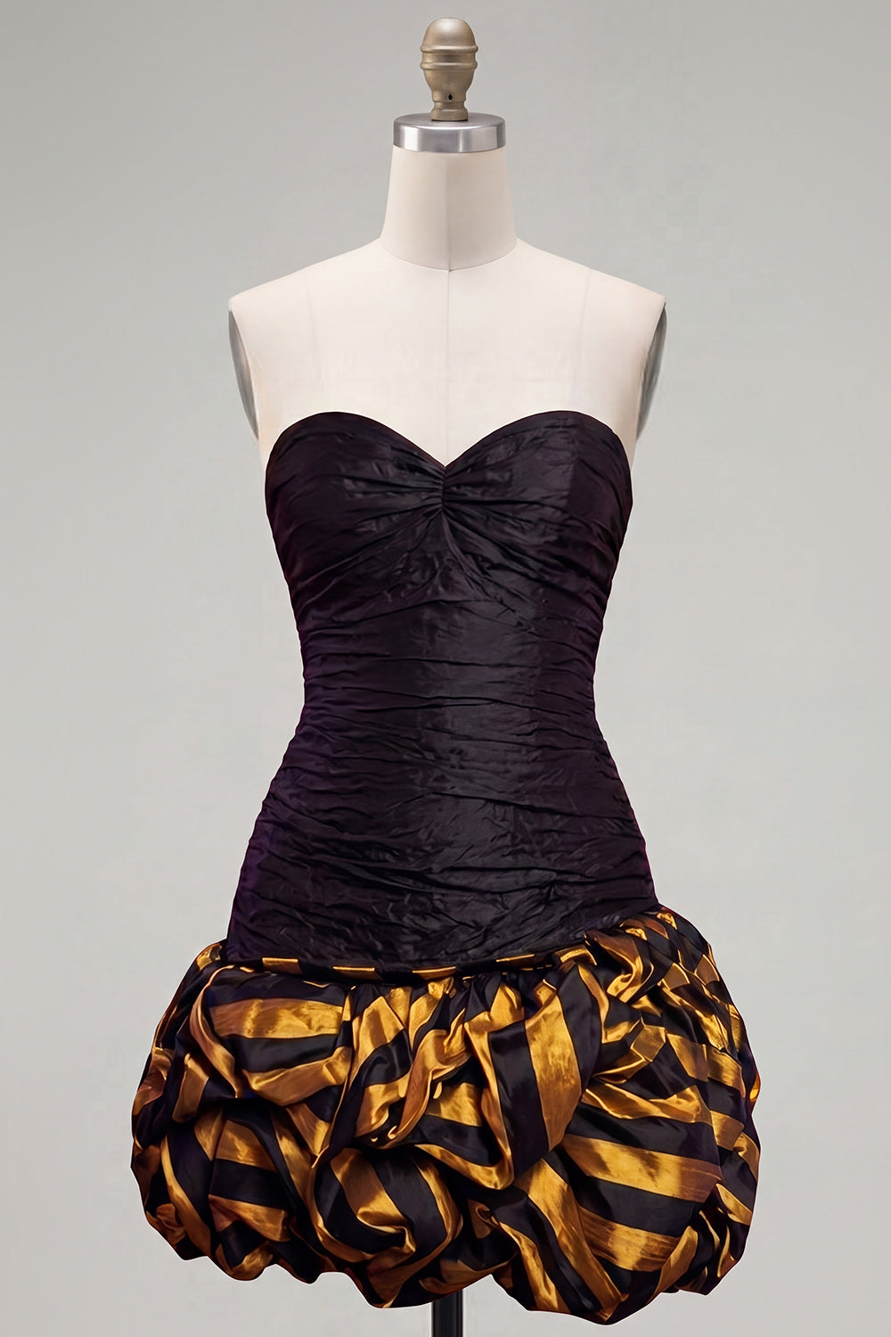 Black Golden Bodycon Sweetheart Homecoming Dress with Ruffles