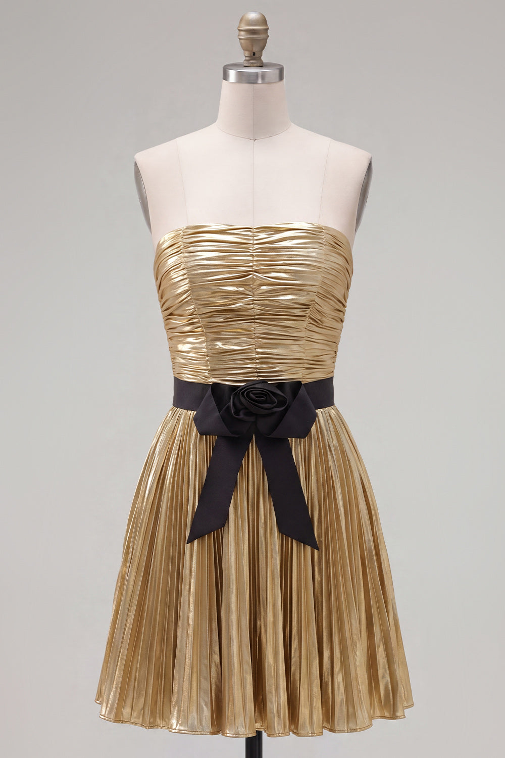 Robe de bal de fin d'année plissée froncée sans bretelles en ligne A métallique dorée avec nœud