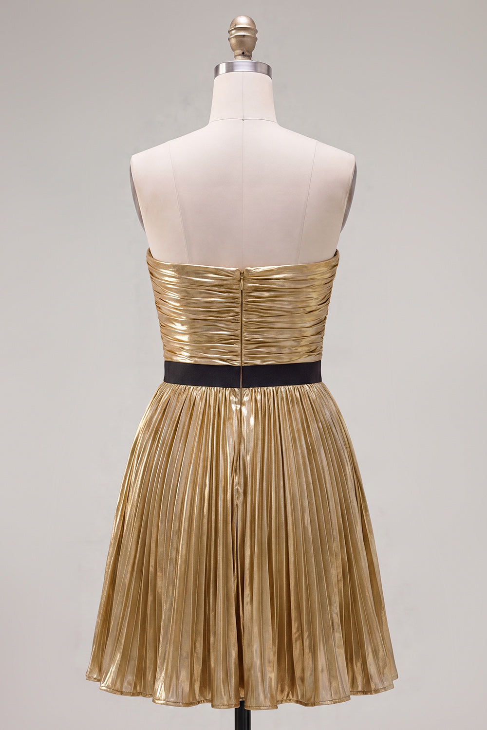 Robe de bal de fin d'année plissée froncée sans bretelles en ligne A métallique dorée avec nœud