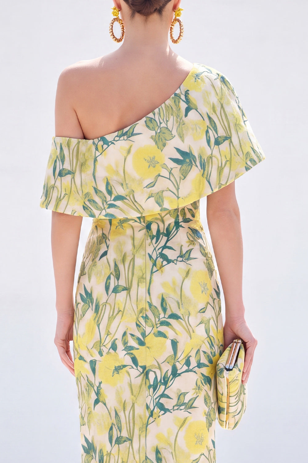 Robe longue jaune sirène asymétrique à fleurs pour mère de la mariée