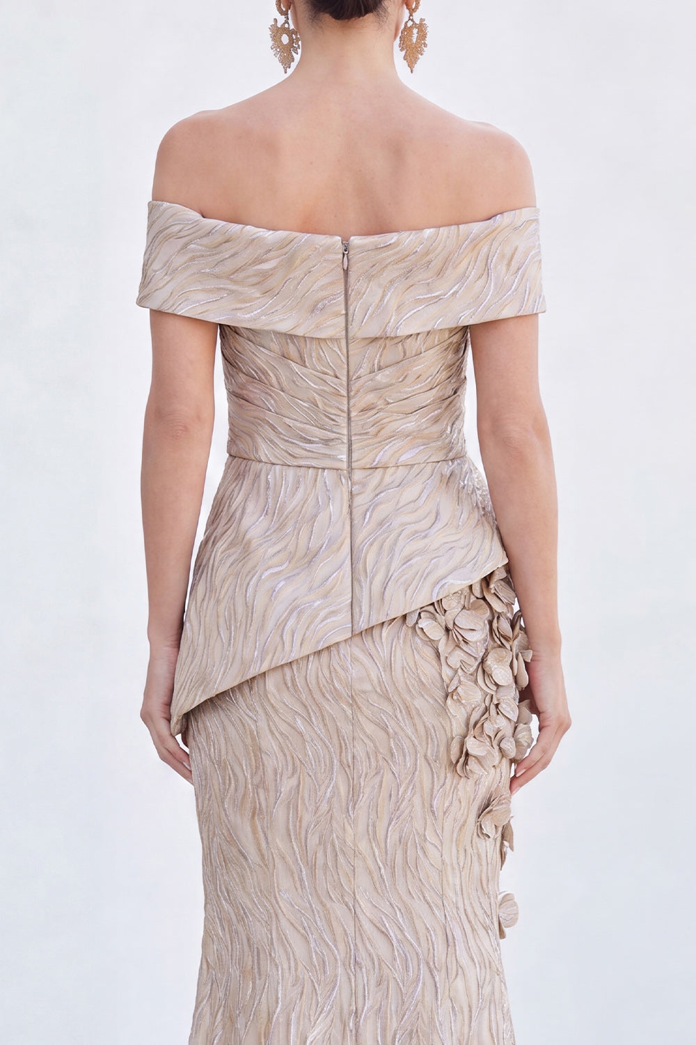 Robe longue de mère de la mariée sirène verte à épaules dénudées avec fleurs et fronces