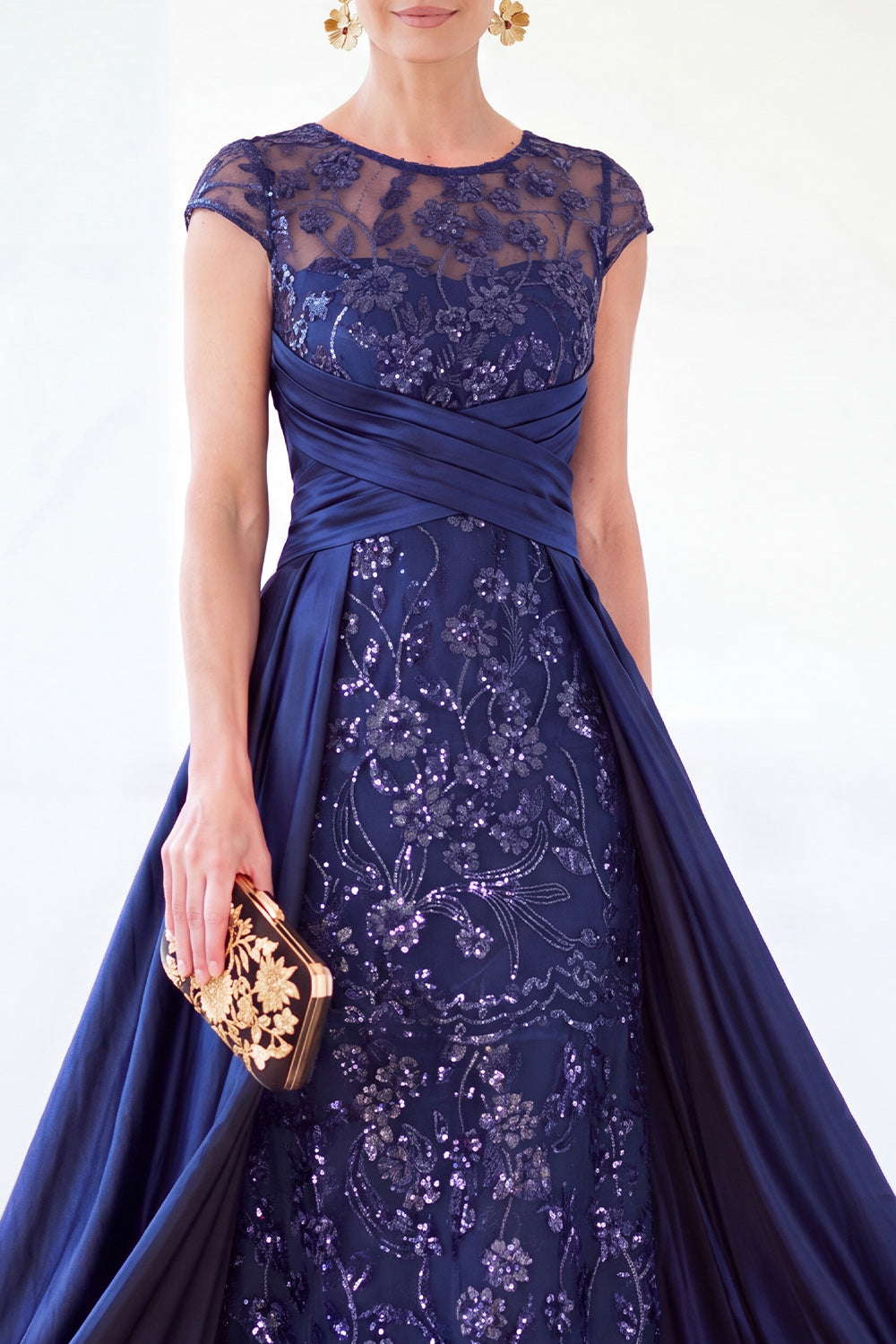 Dark Green A-Line Round Neck Sequins Long Mother Of the Bride Dress with Cap Sleeves